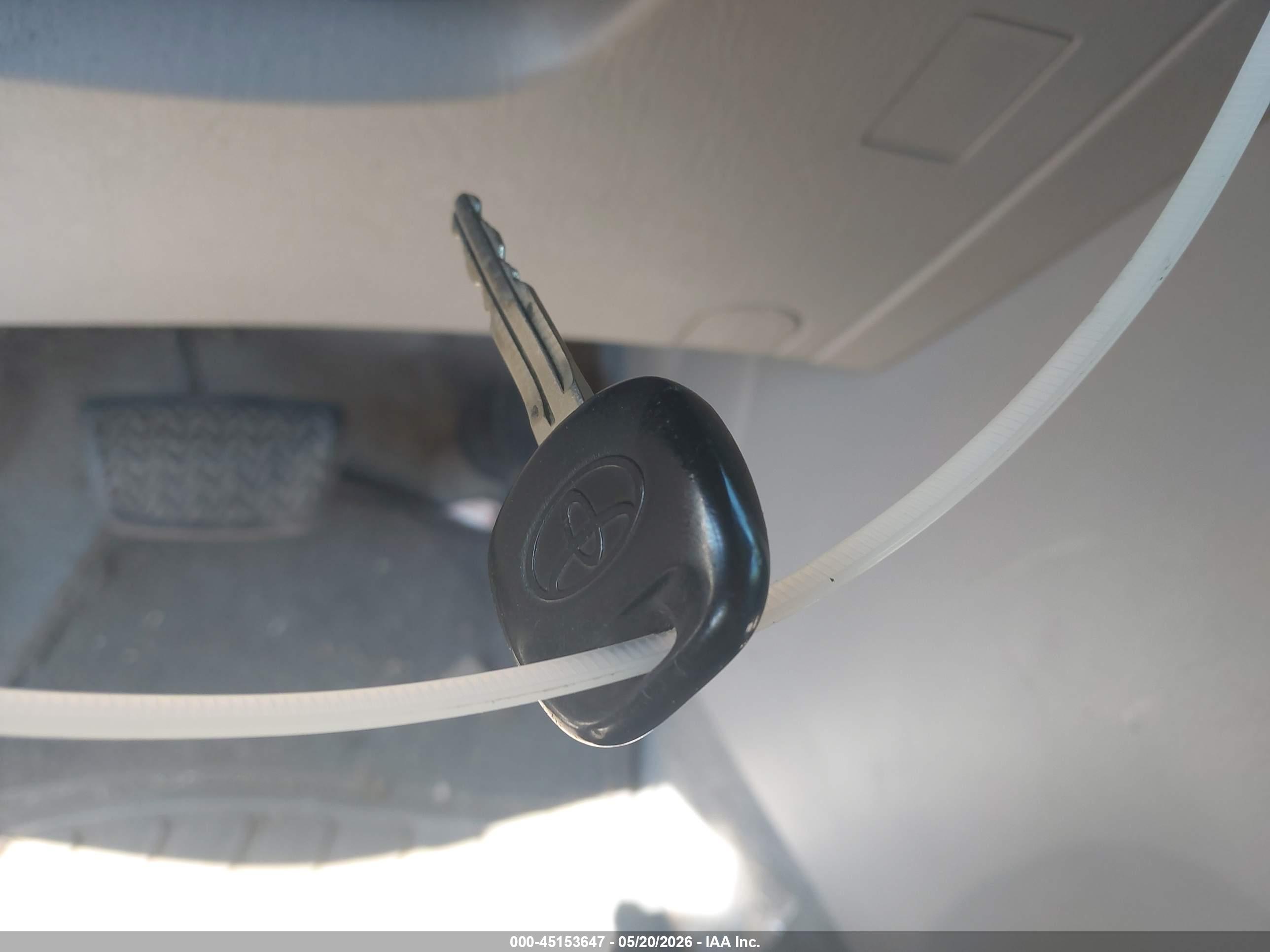 TOYOTA HIGHLANDER image 11