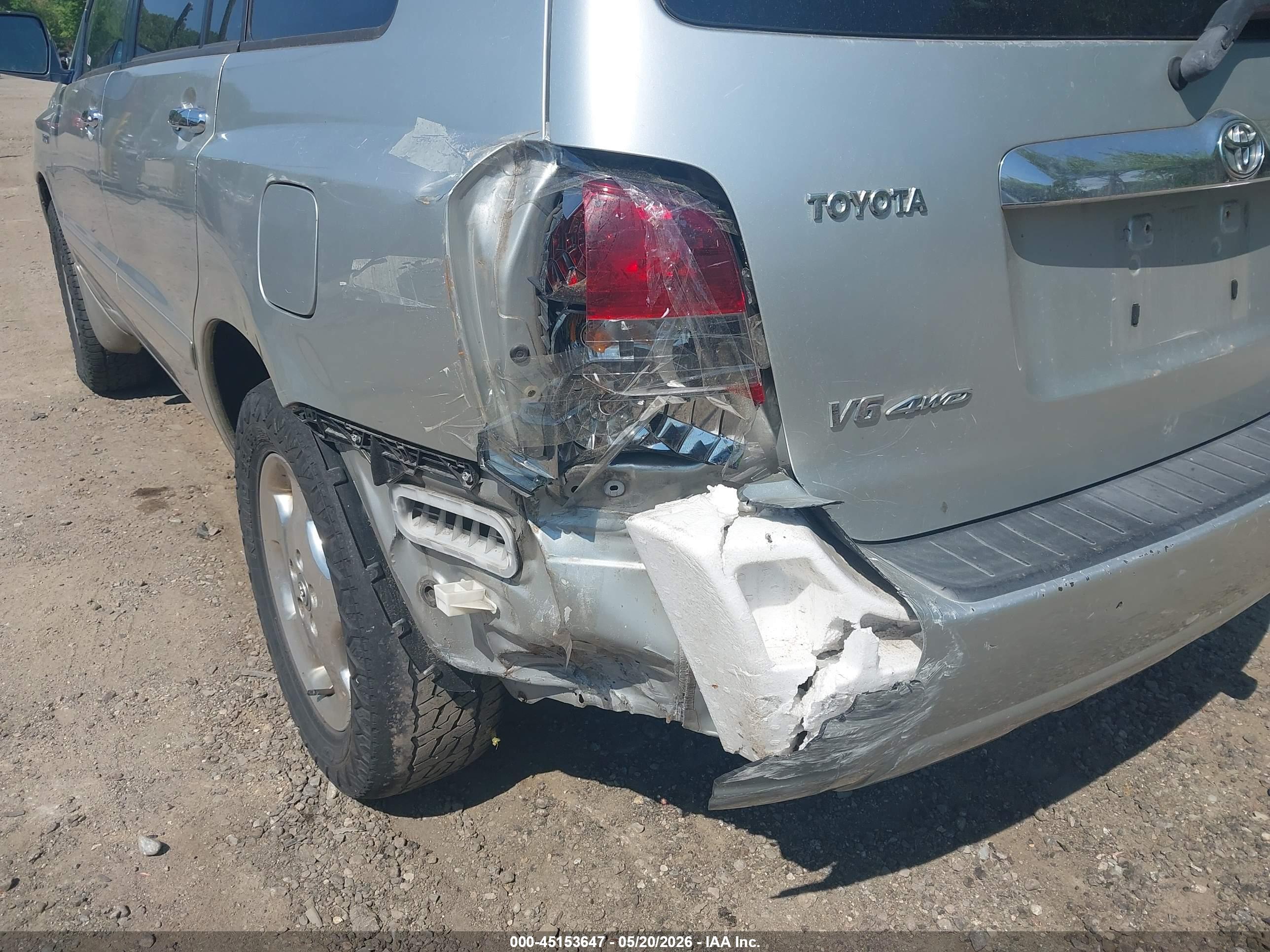 TOYOTA HIGHLANDER image 6