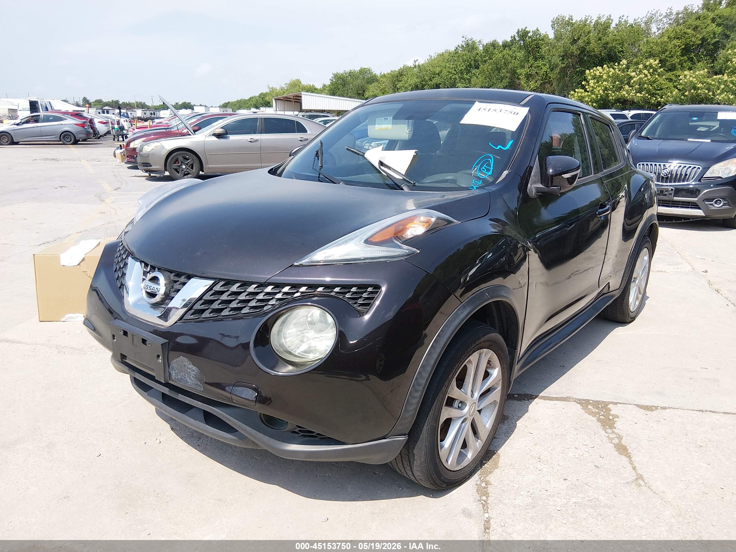 NISSAN JUKE image 2