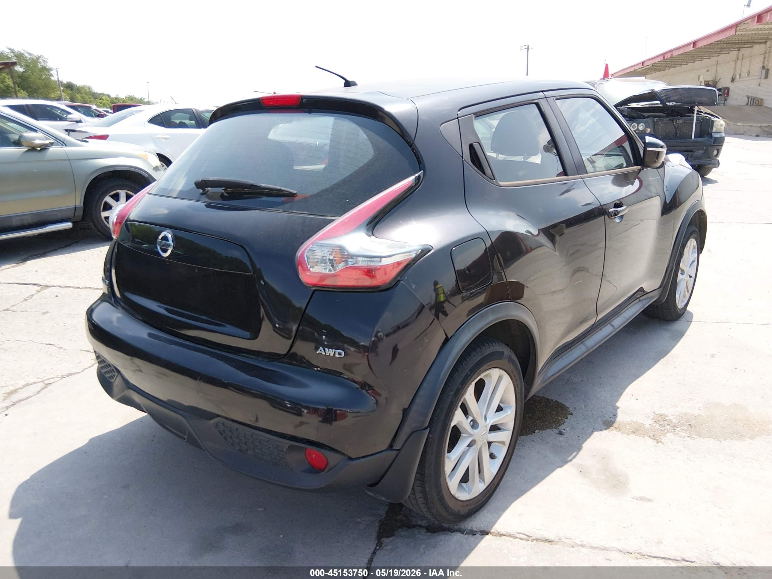 NISSAN JUKE image 4