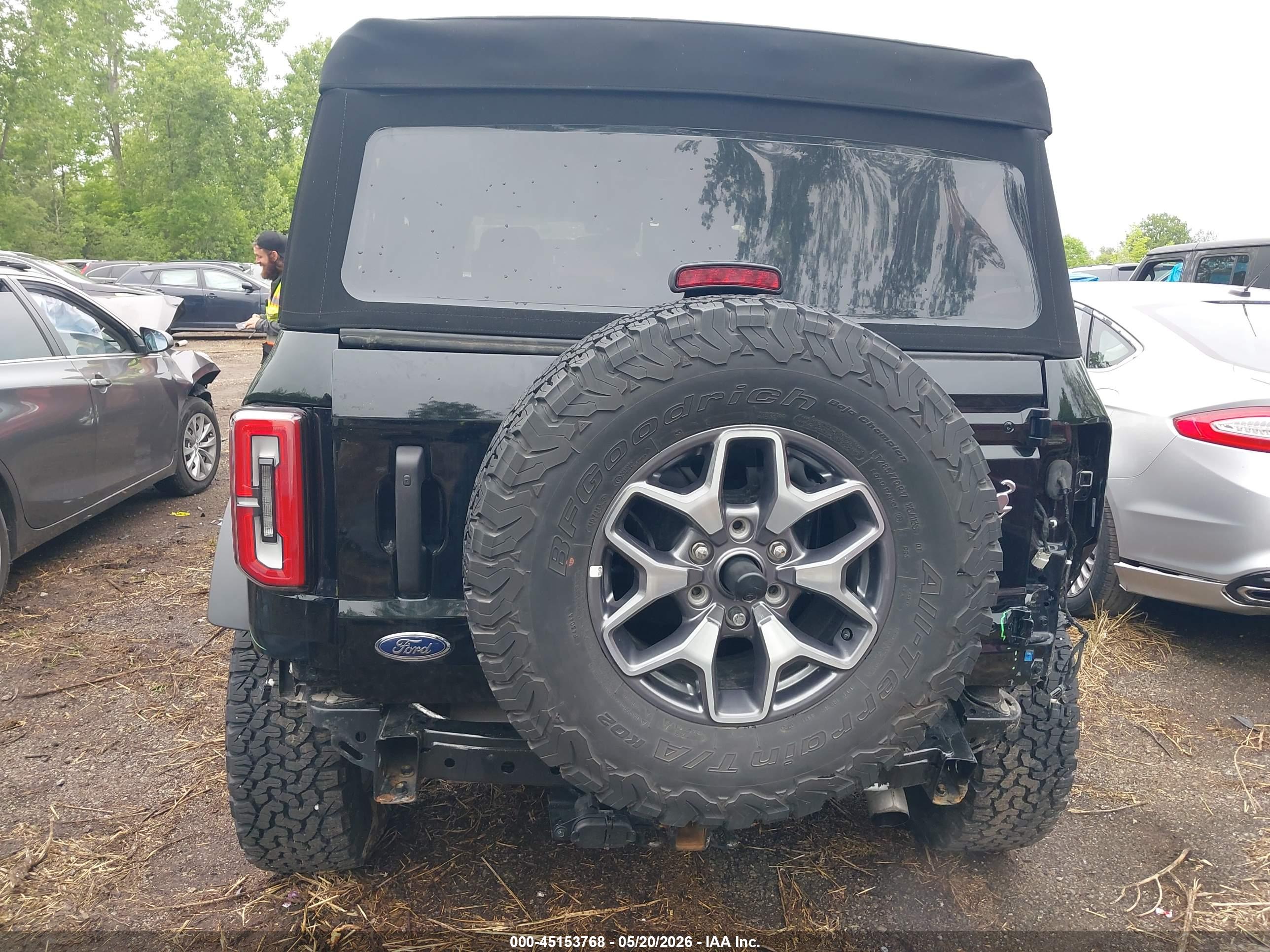 FORD BRONCO image 6
