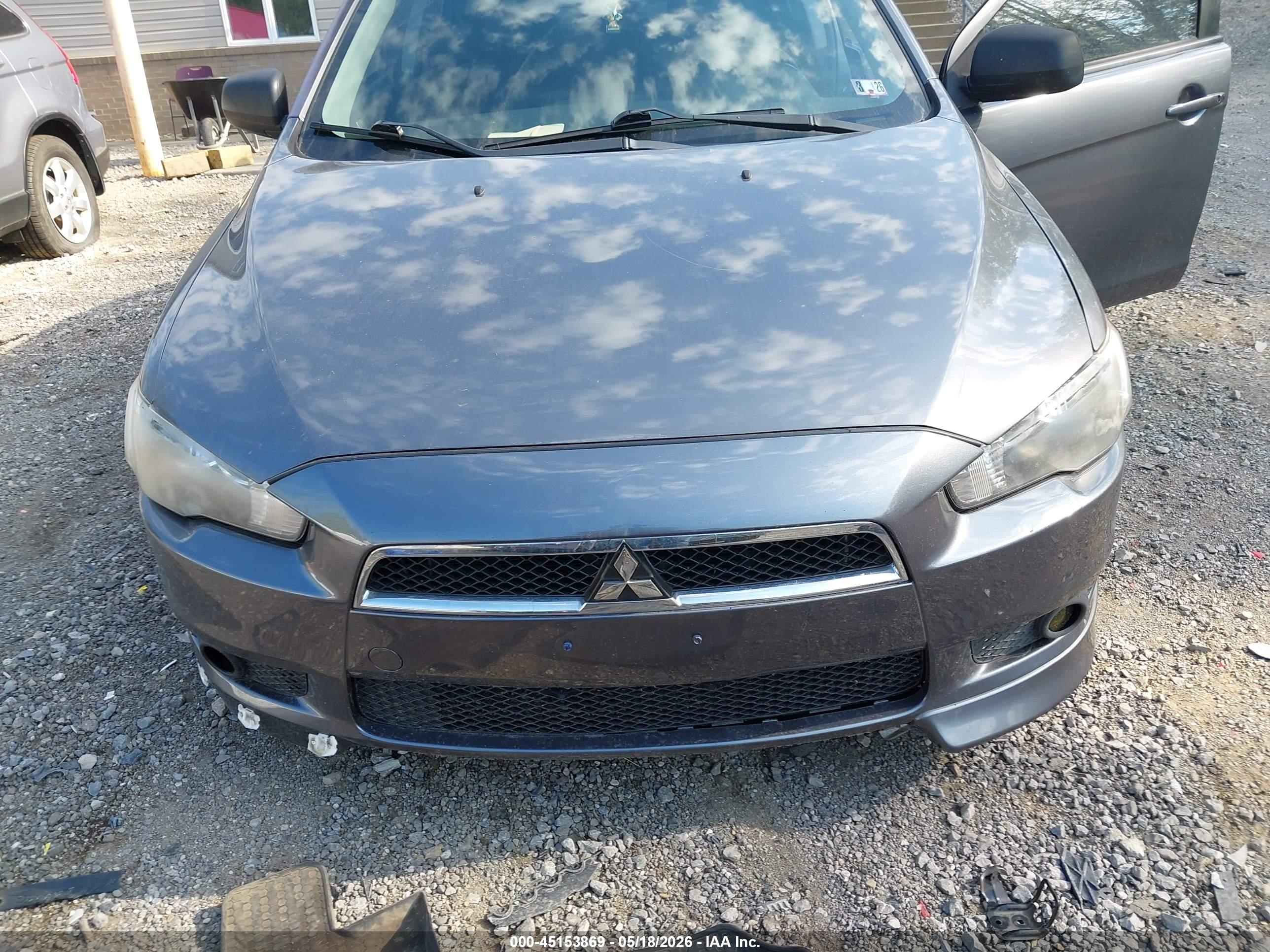 MITSUBISHI LANCER image 6