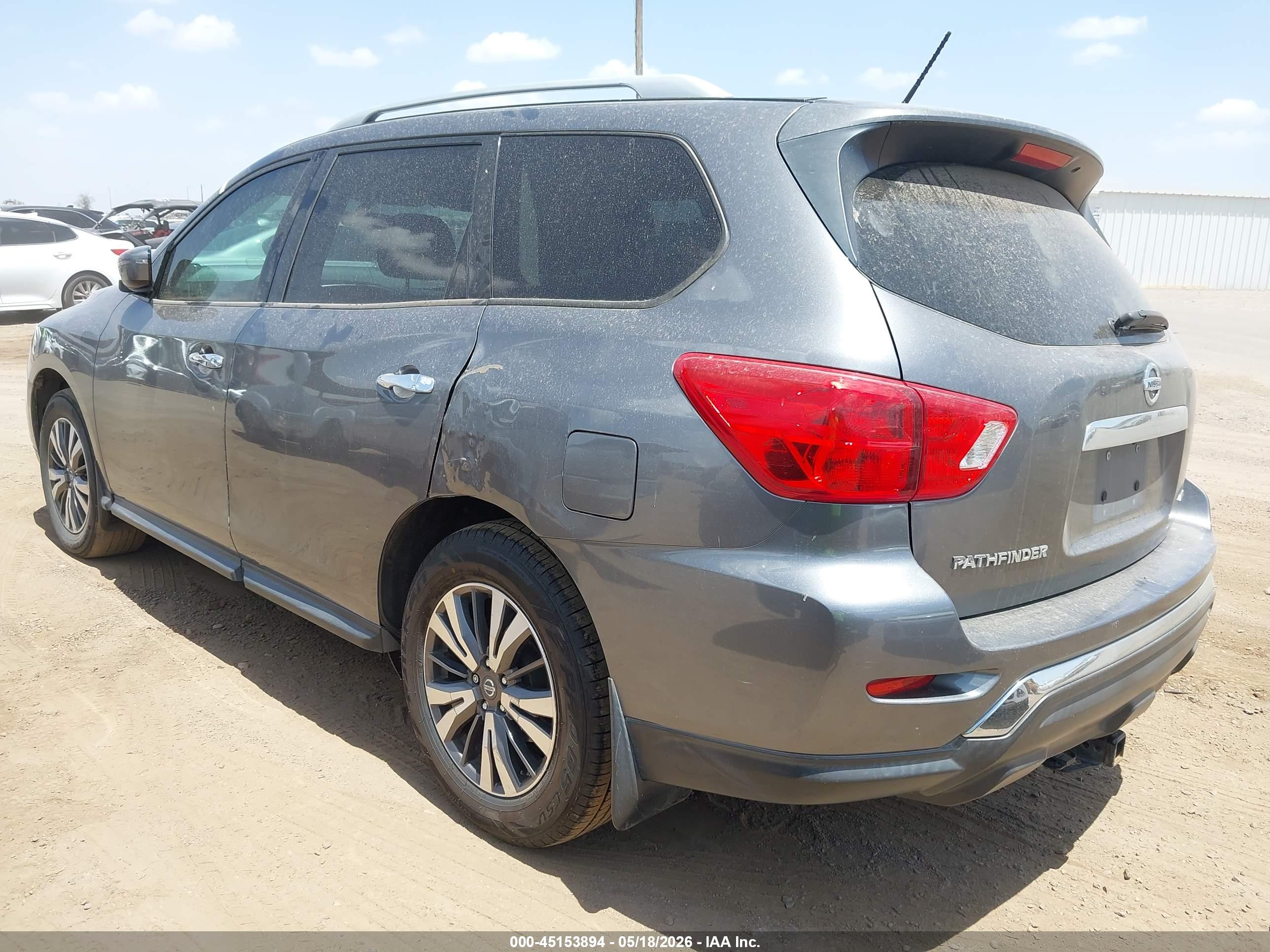 NISSAN PATHFINDER image 6