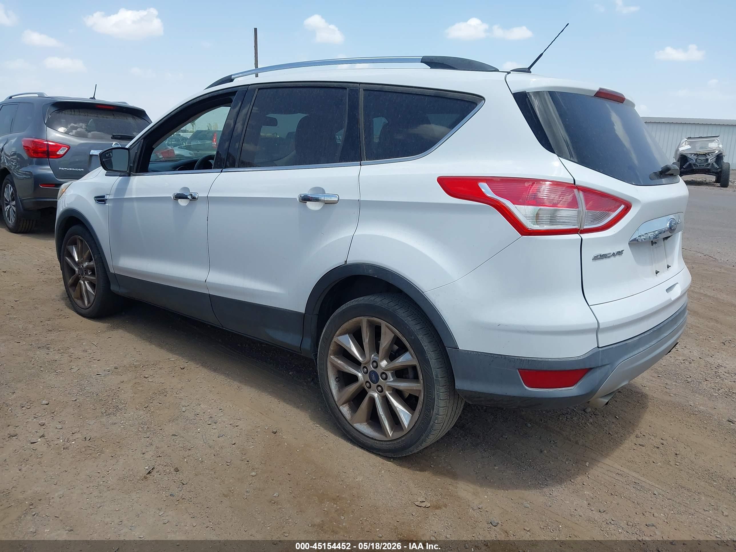 FORD ESCAPE image 3