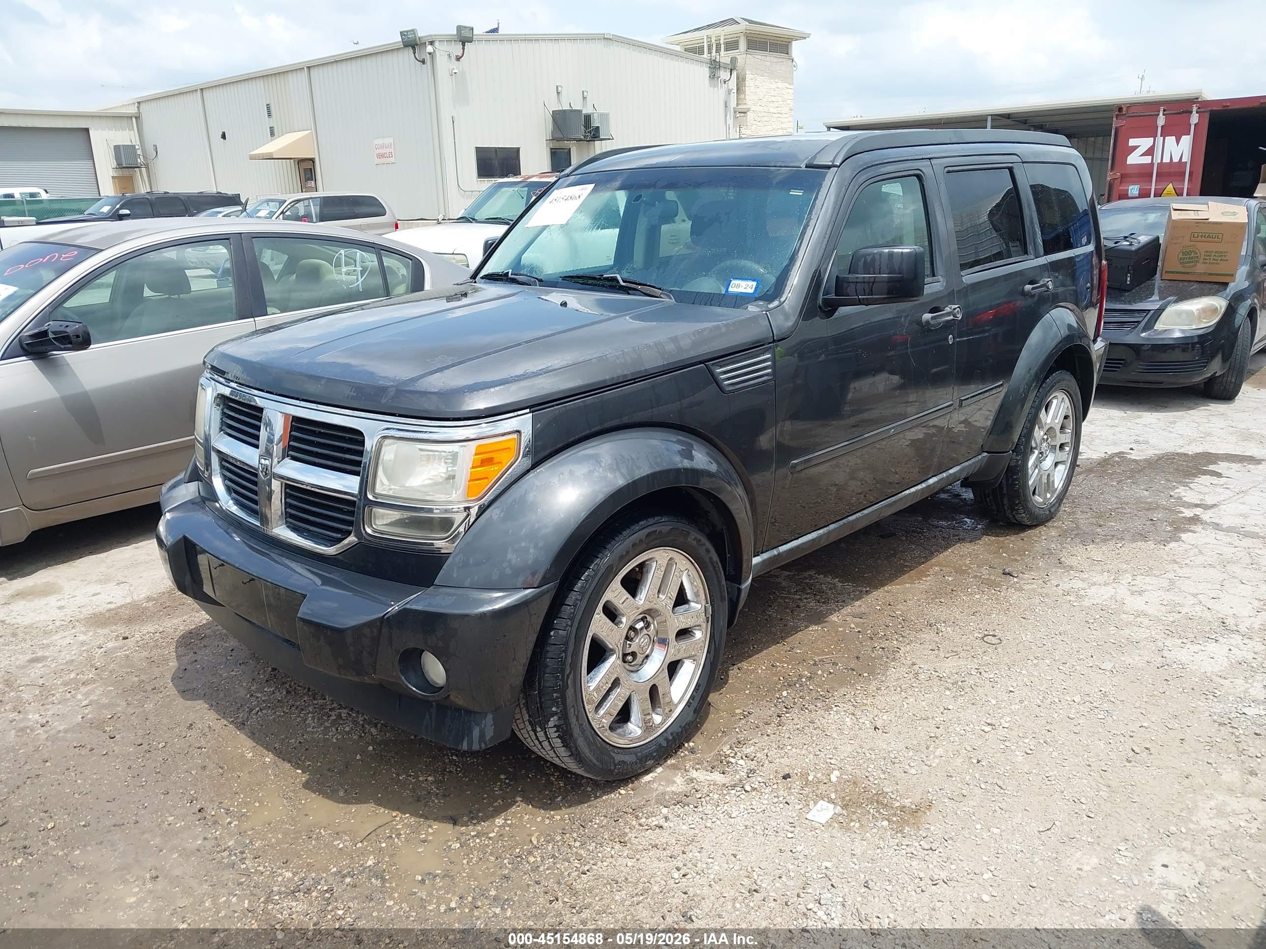 DODGE NITRO image 2