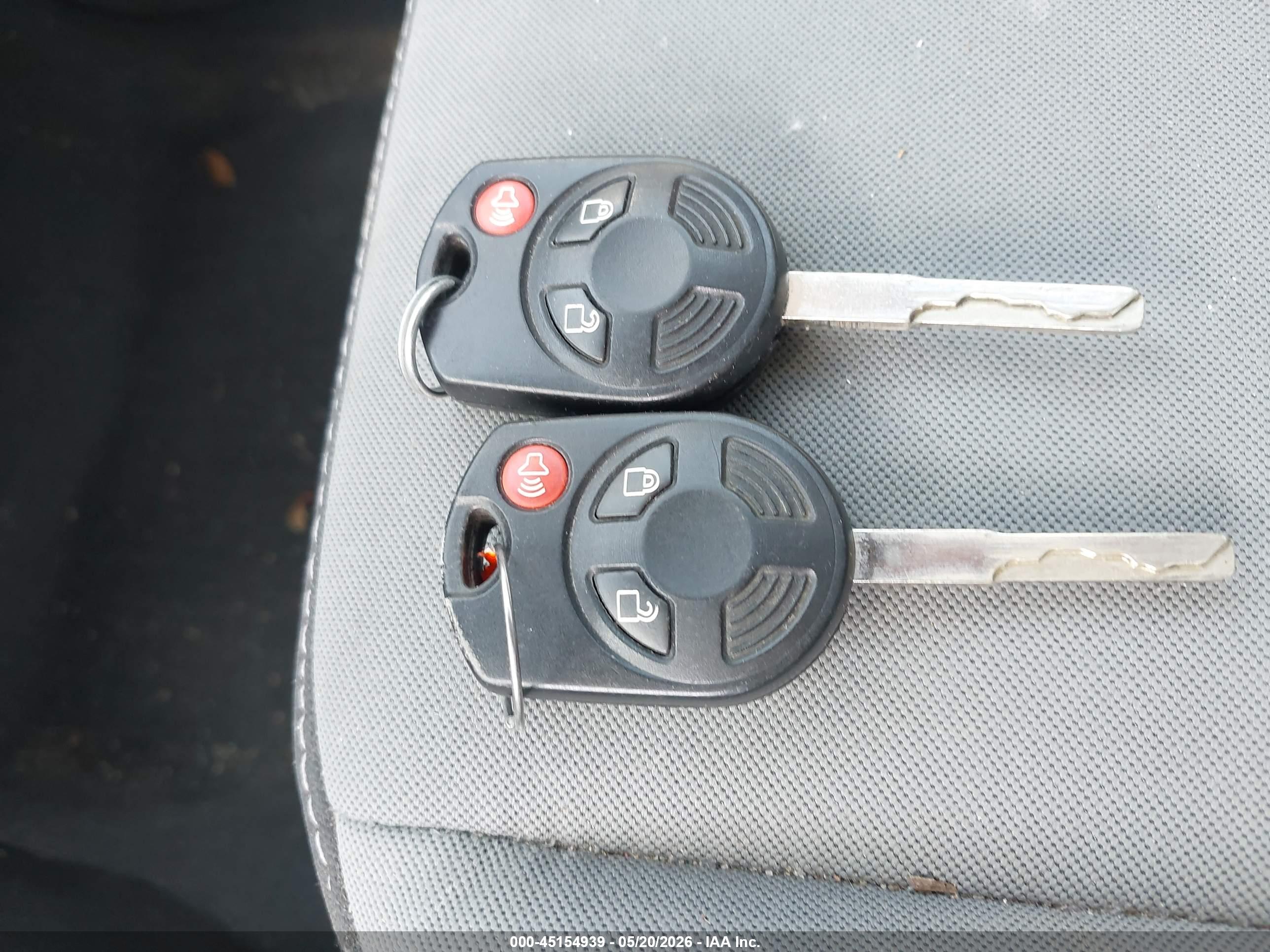 FORD ESCAPE image 11