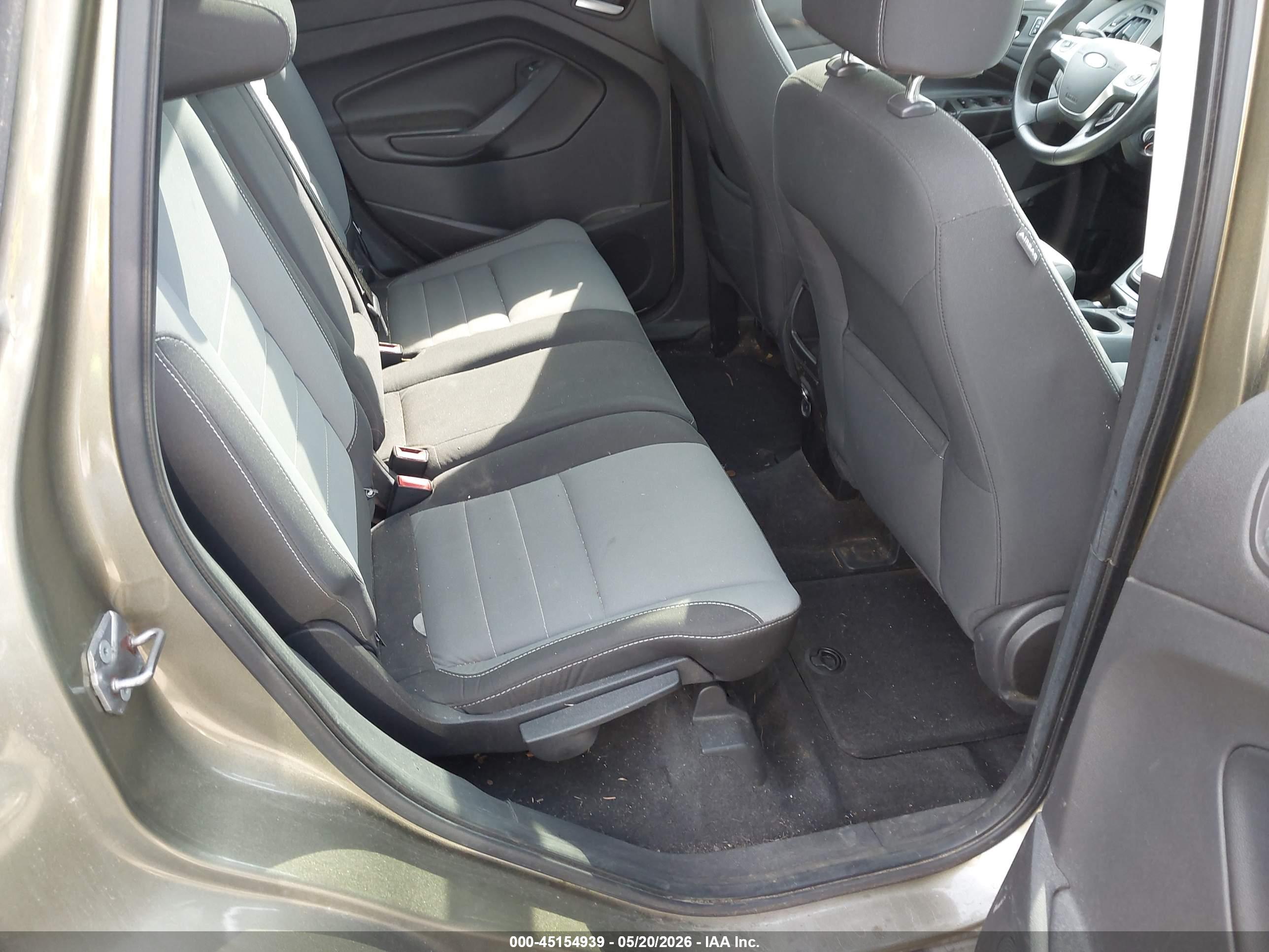 FORD ESCAPE image 8