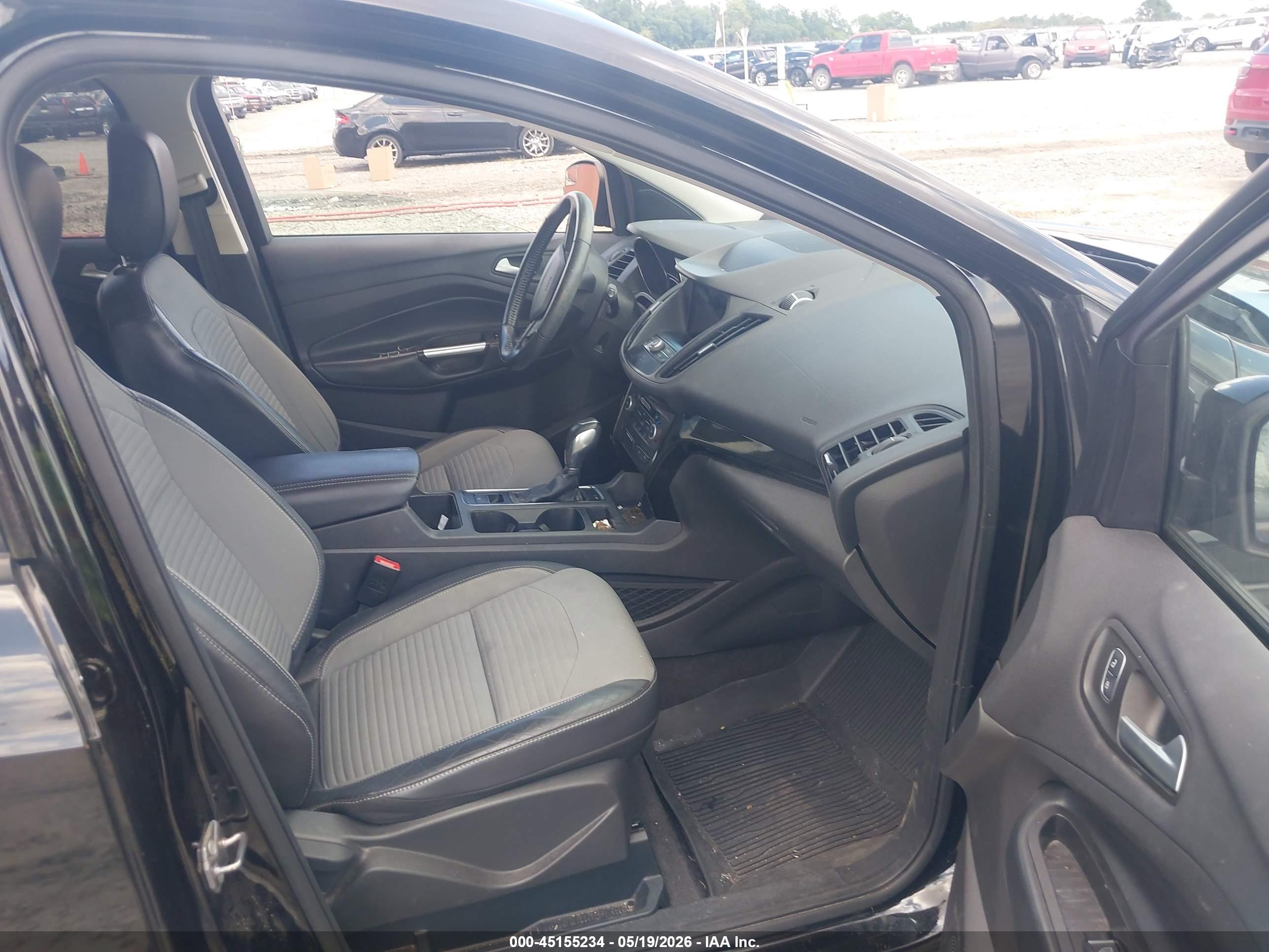 FORD ESCAPE image 5
