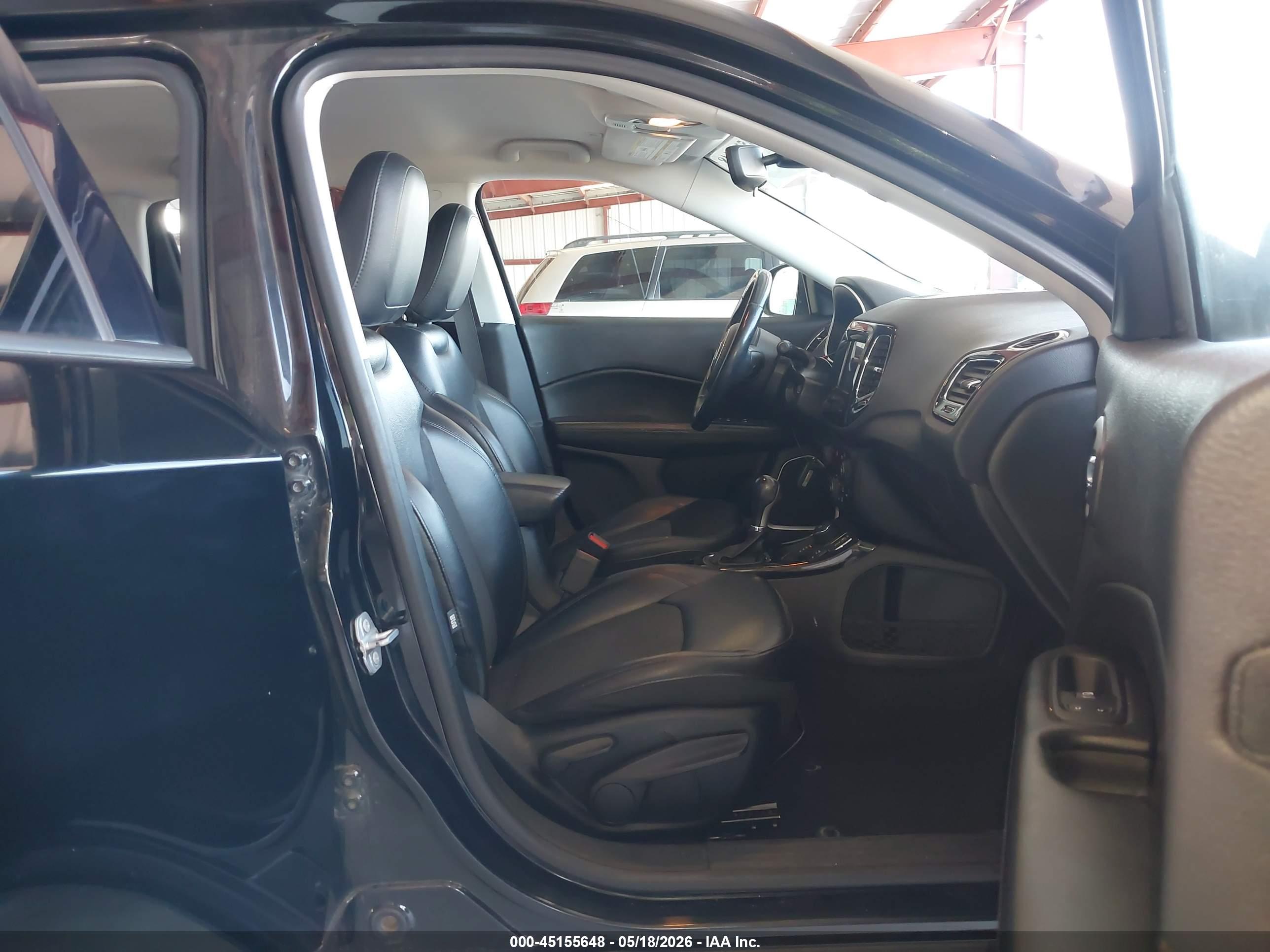 JEEP COMPASS image 5