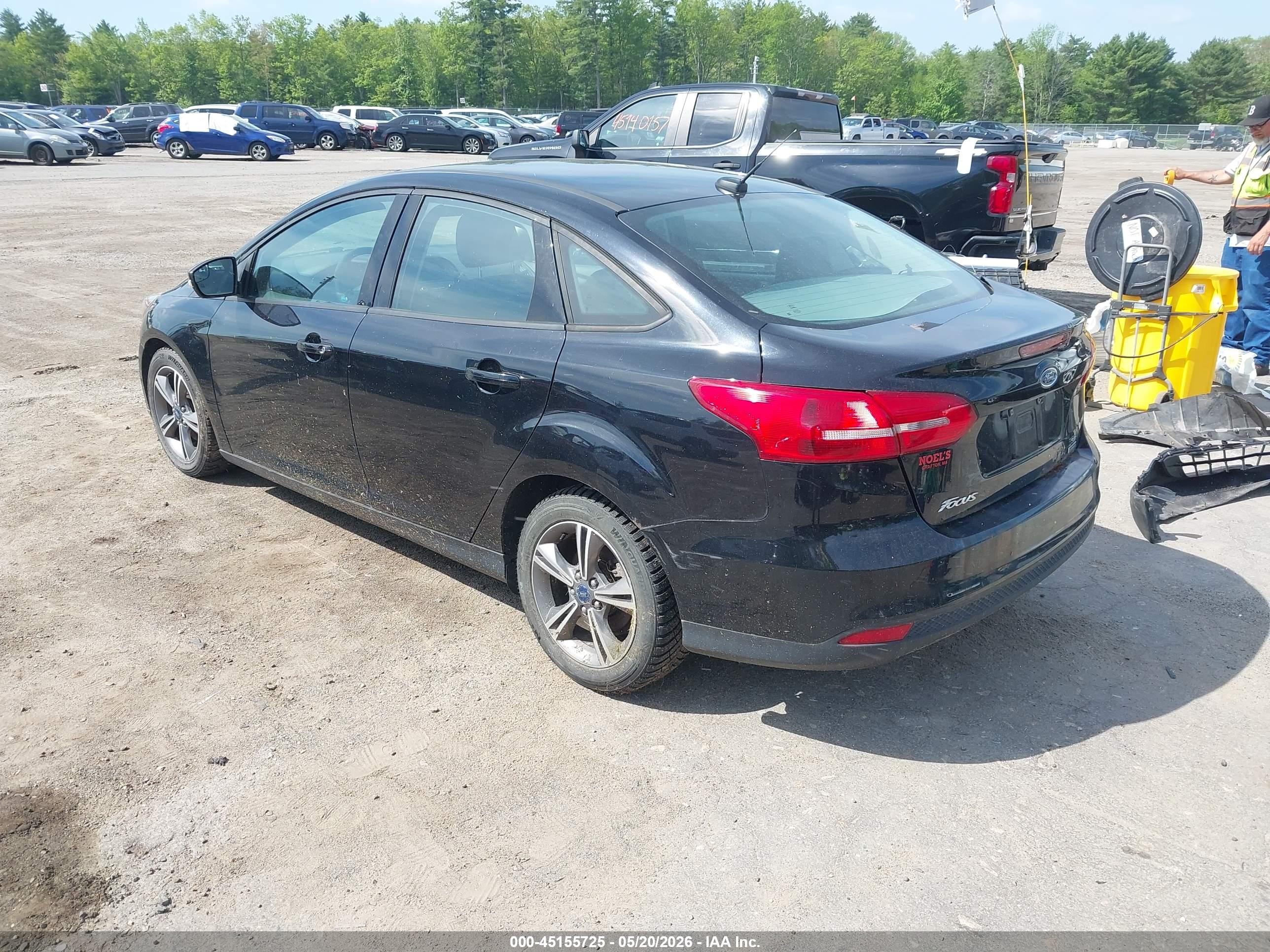 FORD FOCUS image 3