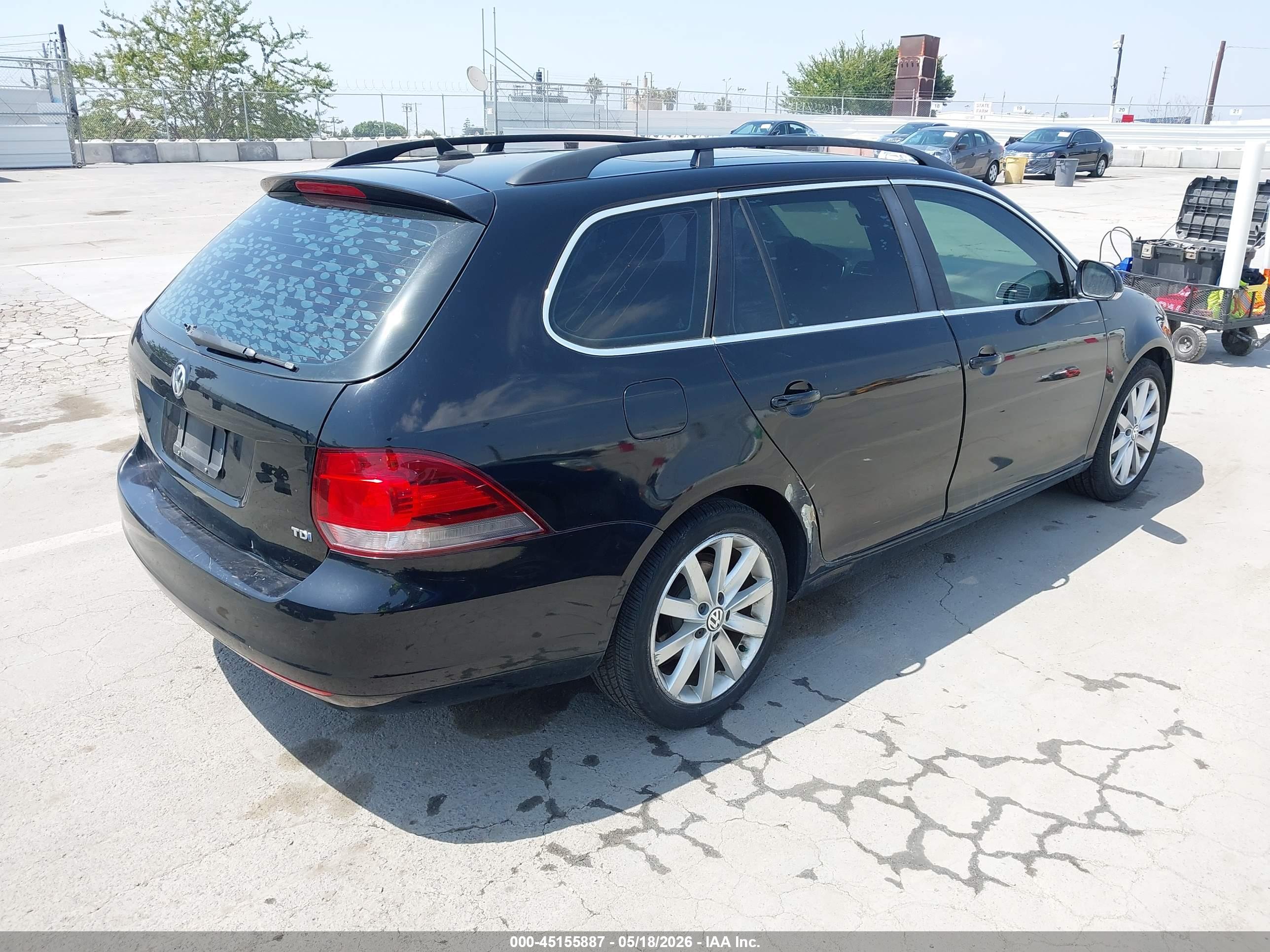 VOLKSWAGEN JETTA image 4