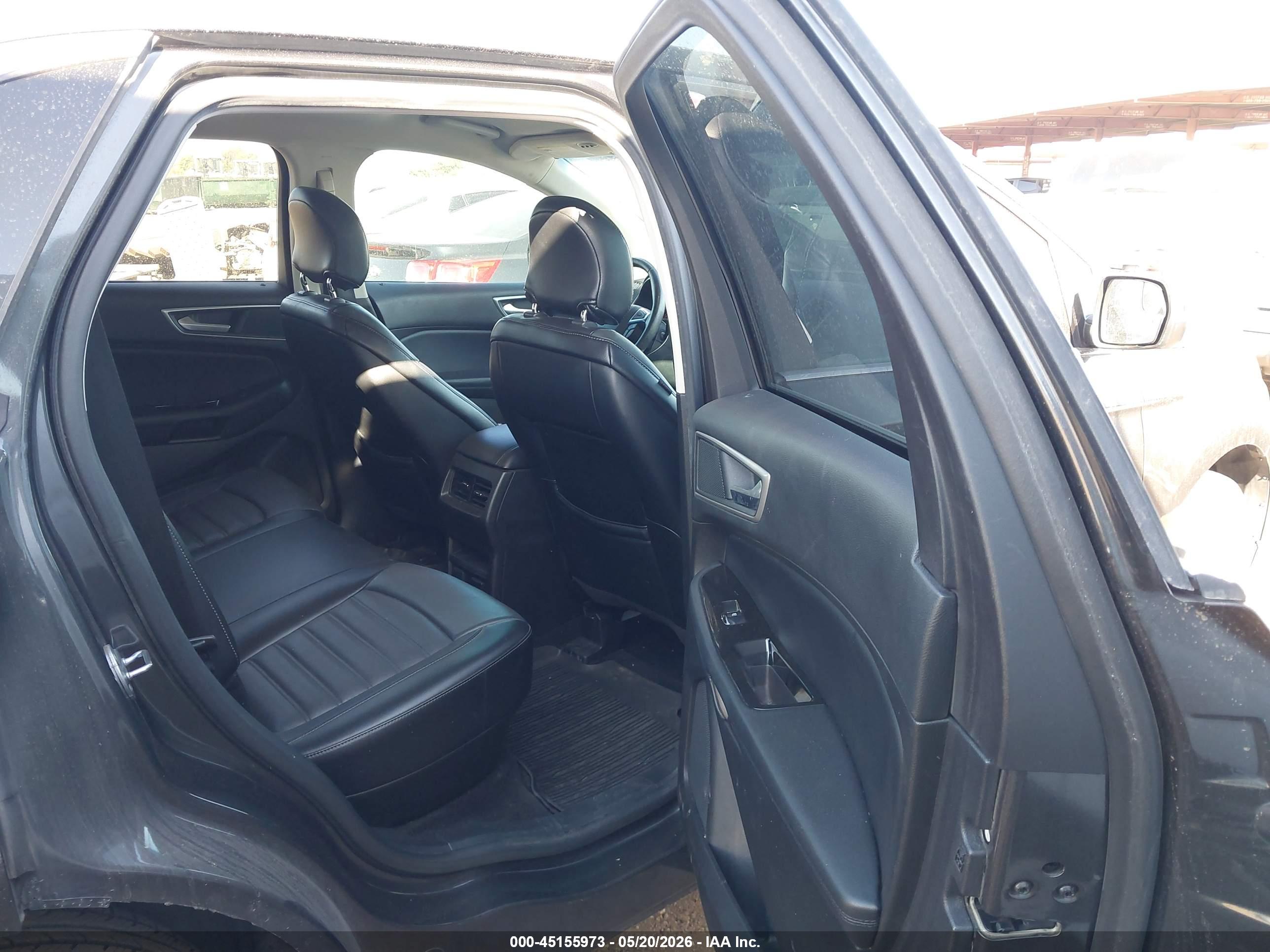 FORD EDGE image 8
