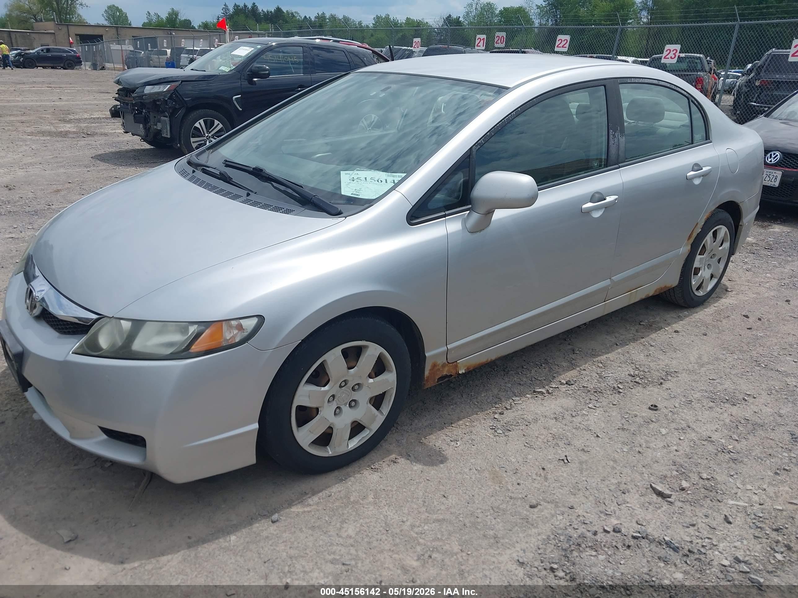 HONDA CIVIC image 2
