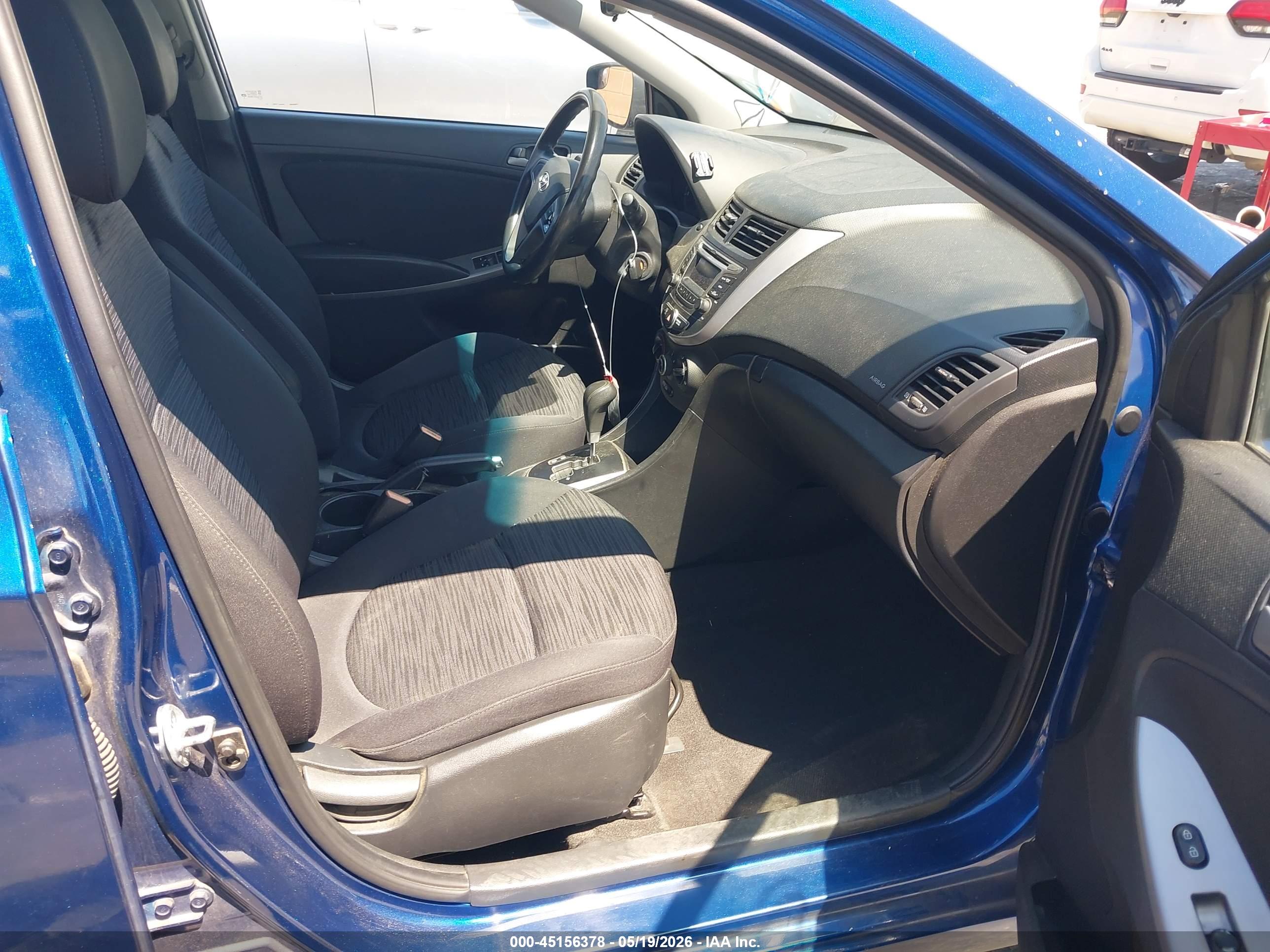 HYUNDAI ACCENT image 5