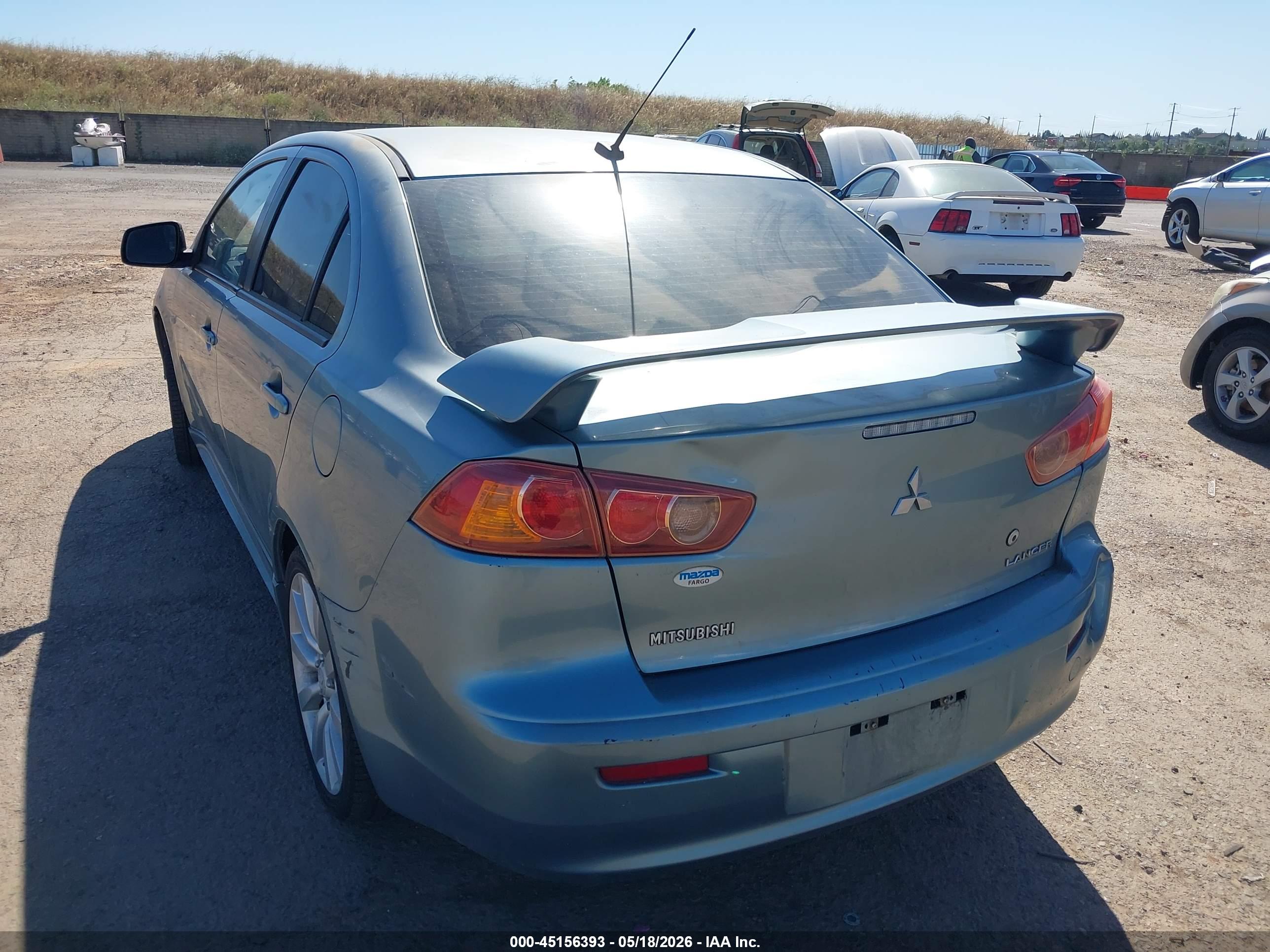 MITSUBISHI LANCER image 3