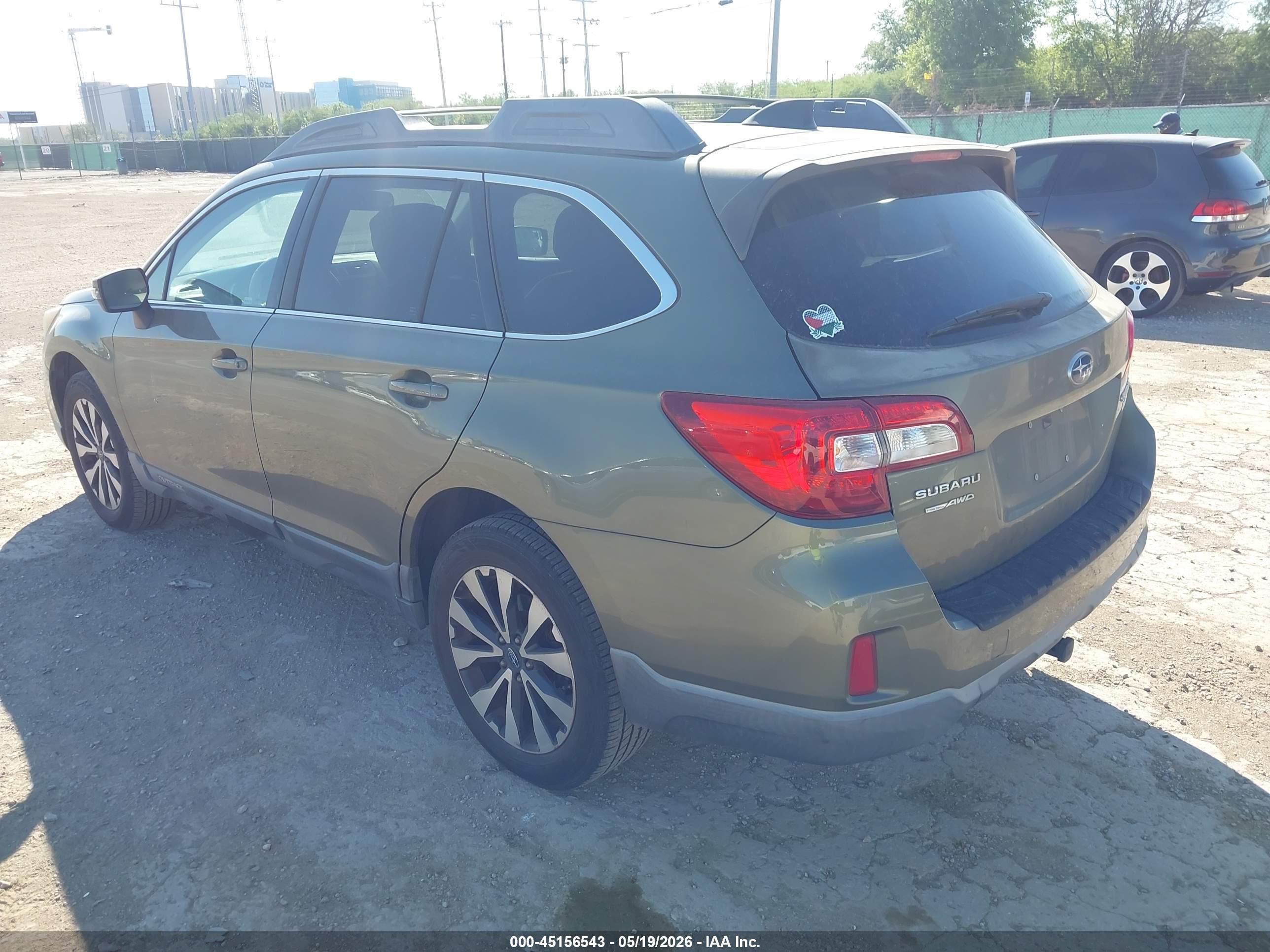 SUBARU OUTBACK image 3