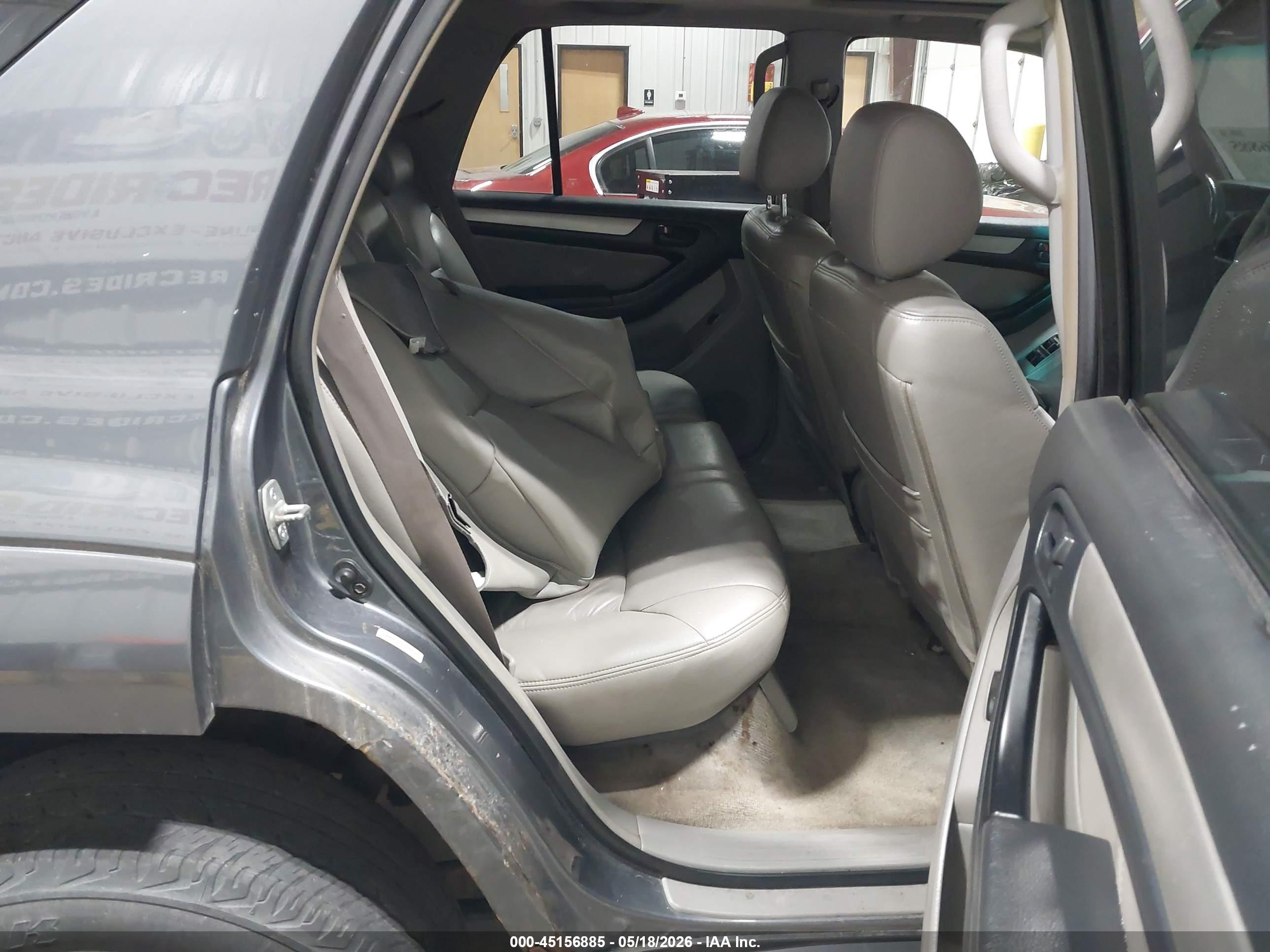 TOYOTA 4RUNNER image 8