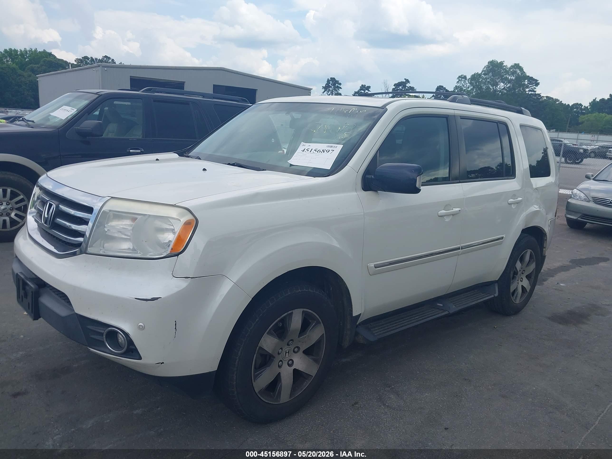 HONDA PILOT image 2