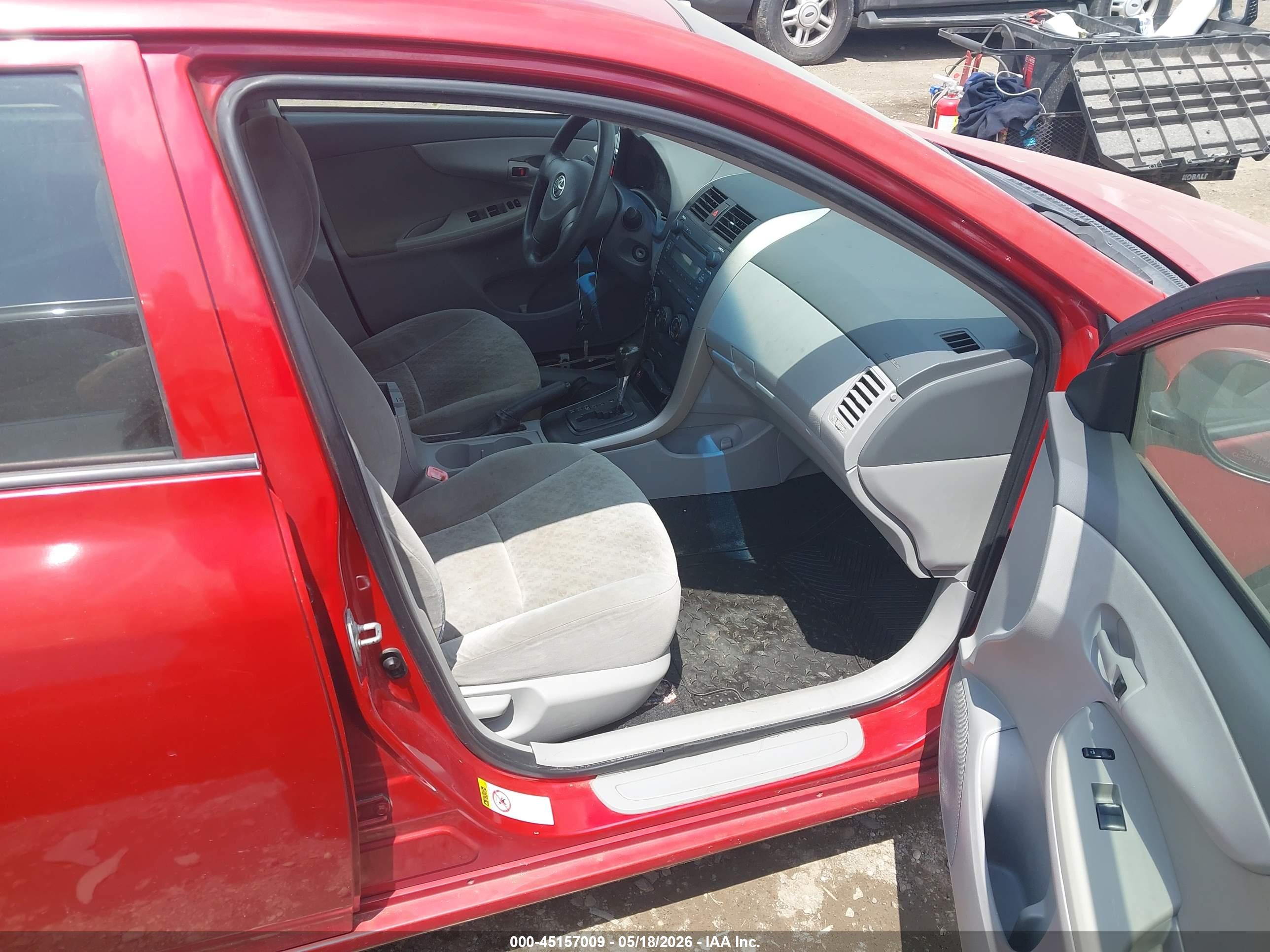 TOYOTA COROLLA image 5