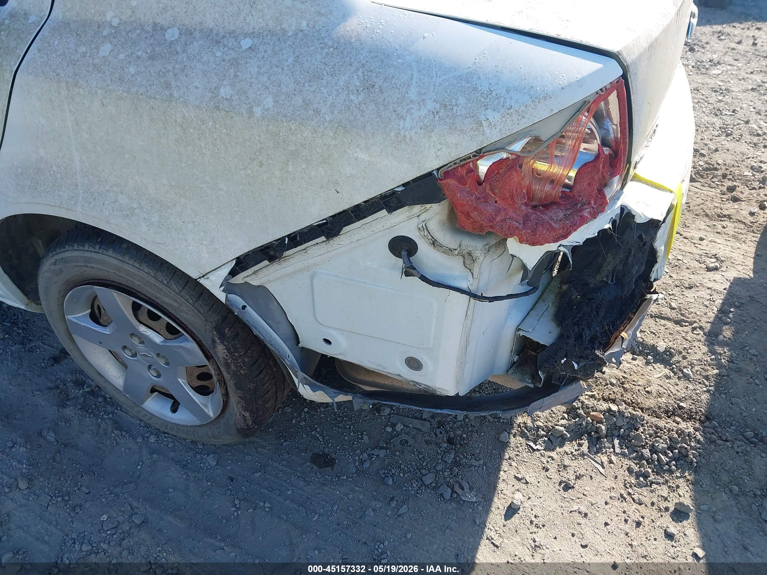 CHEVROLET COBALT image 6