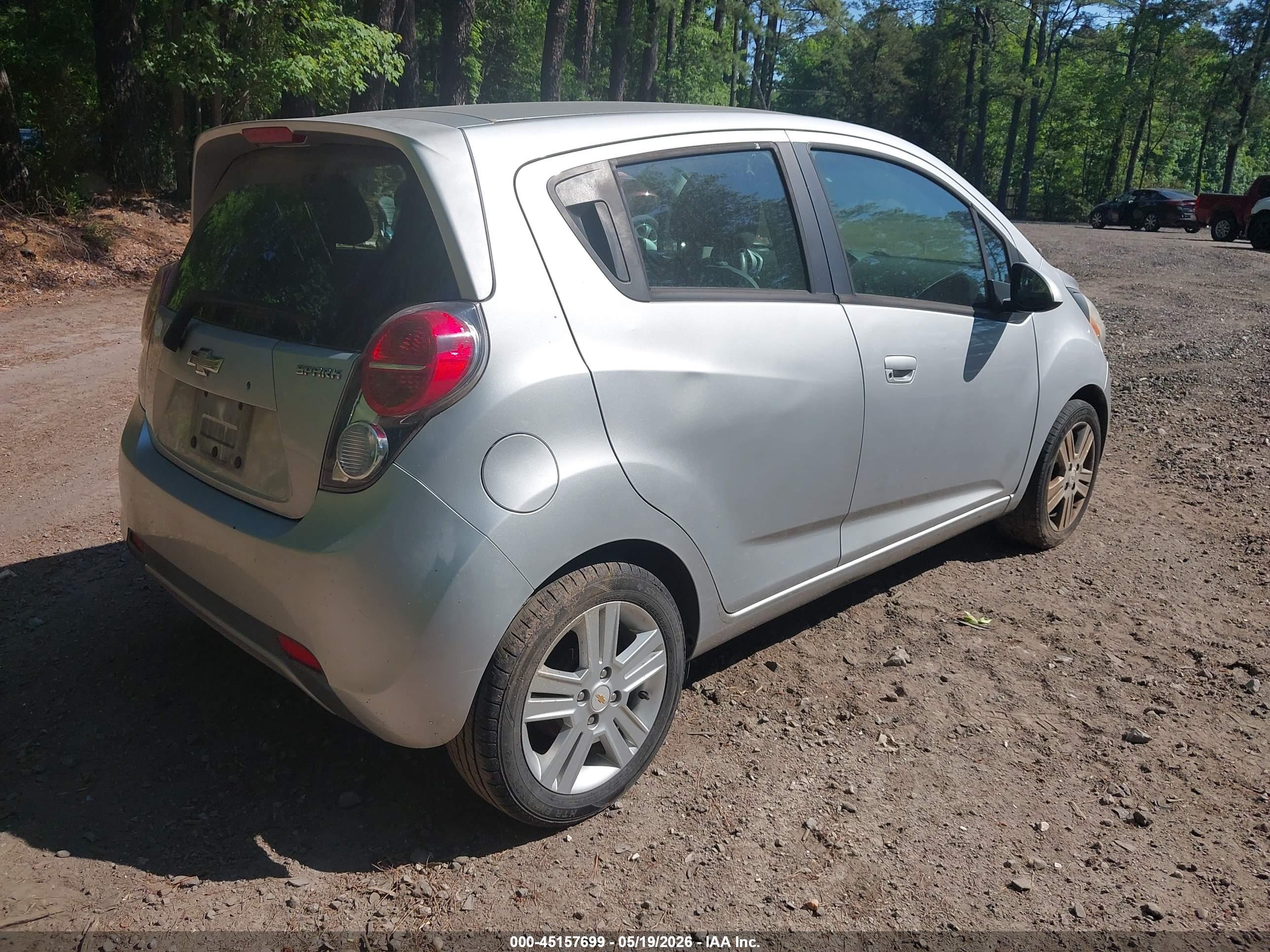 CHEVROLET SPARK image 4
