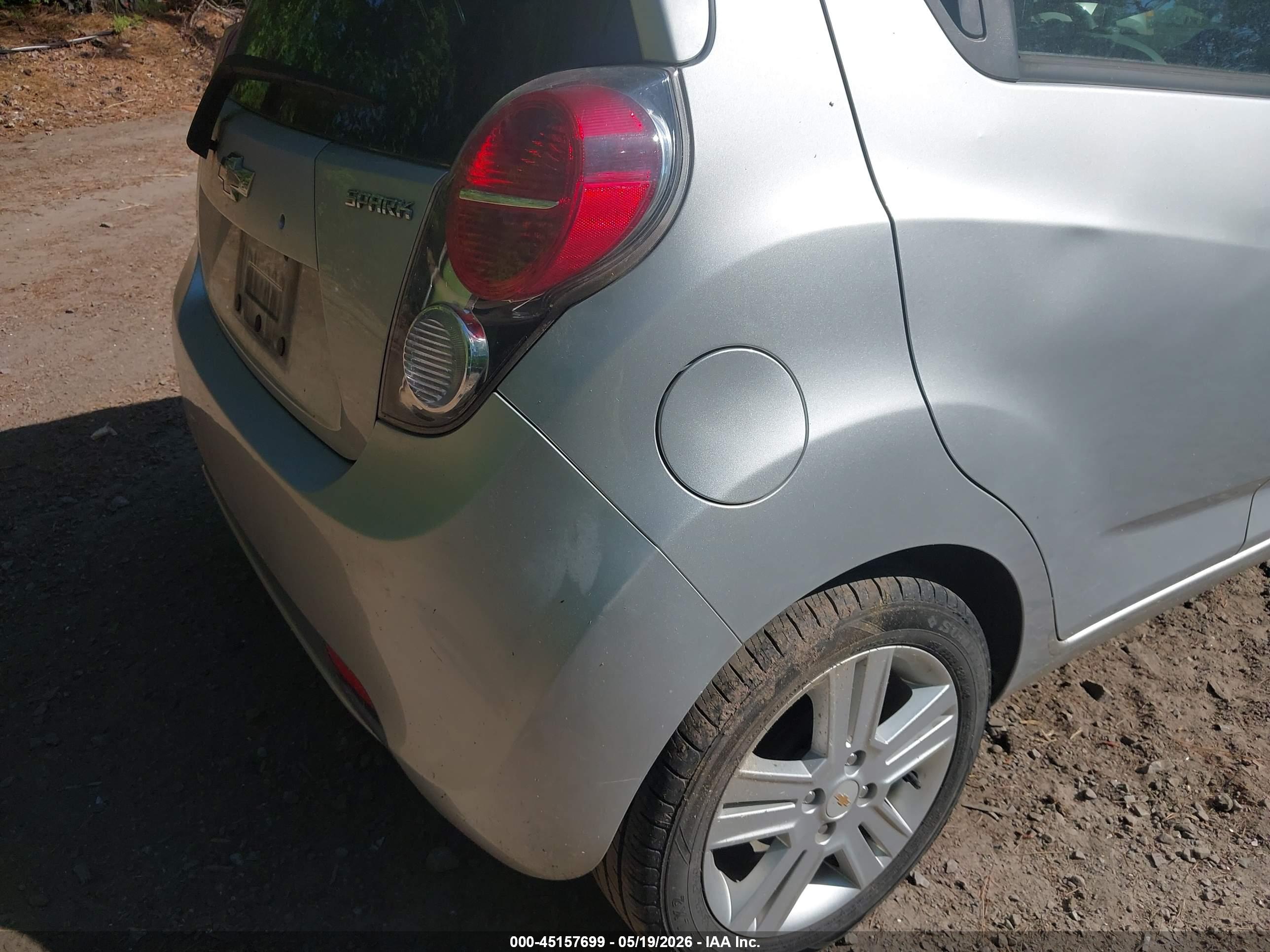 CHEVROLET SPARK image 6