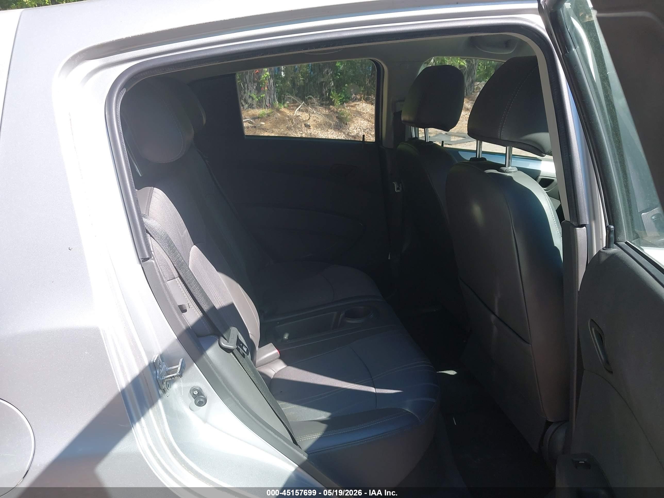 CHEVROLET SPARK image 8