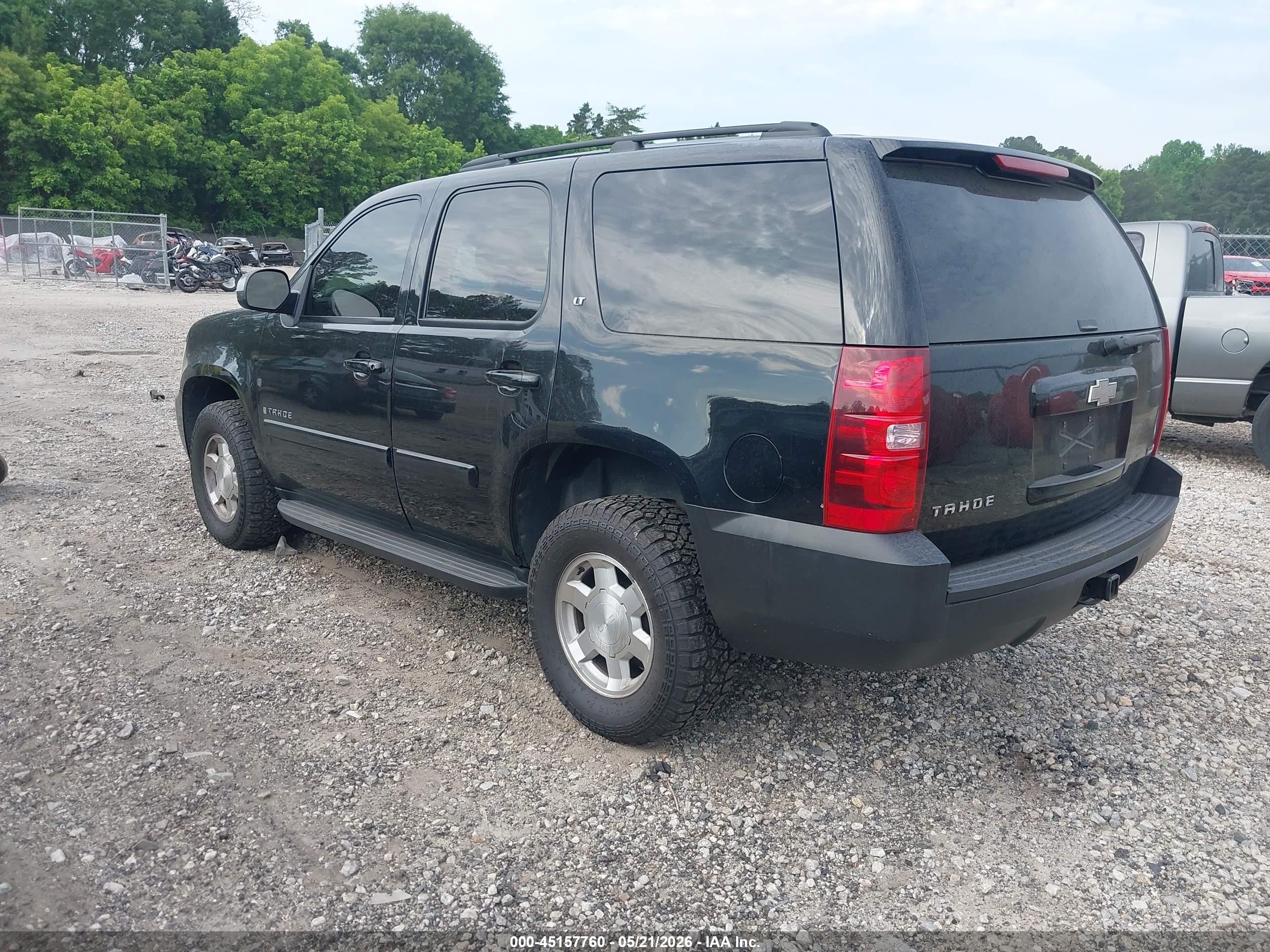 CHEVROLET TAHOE image 3