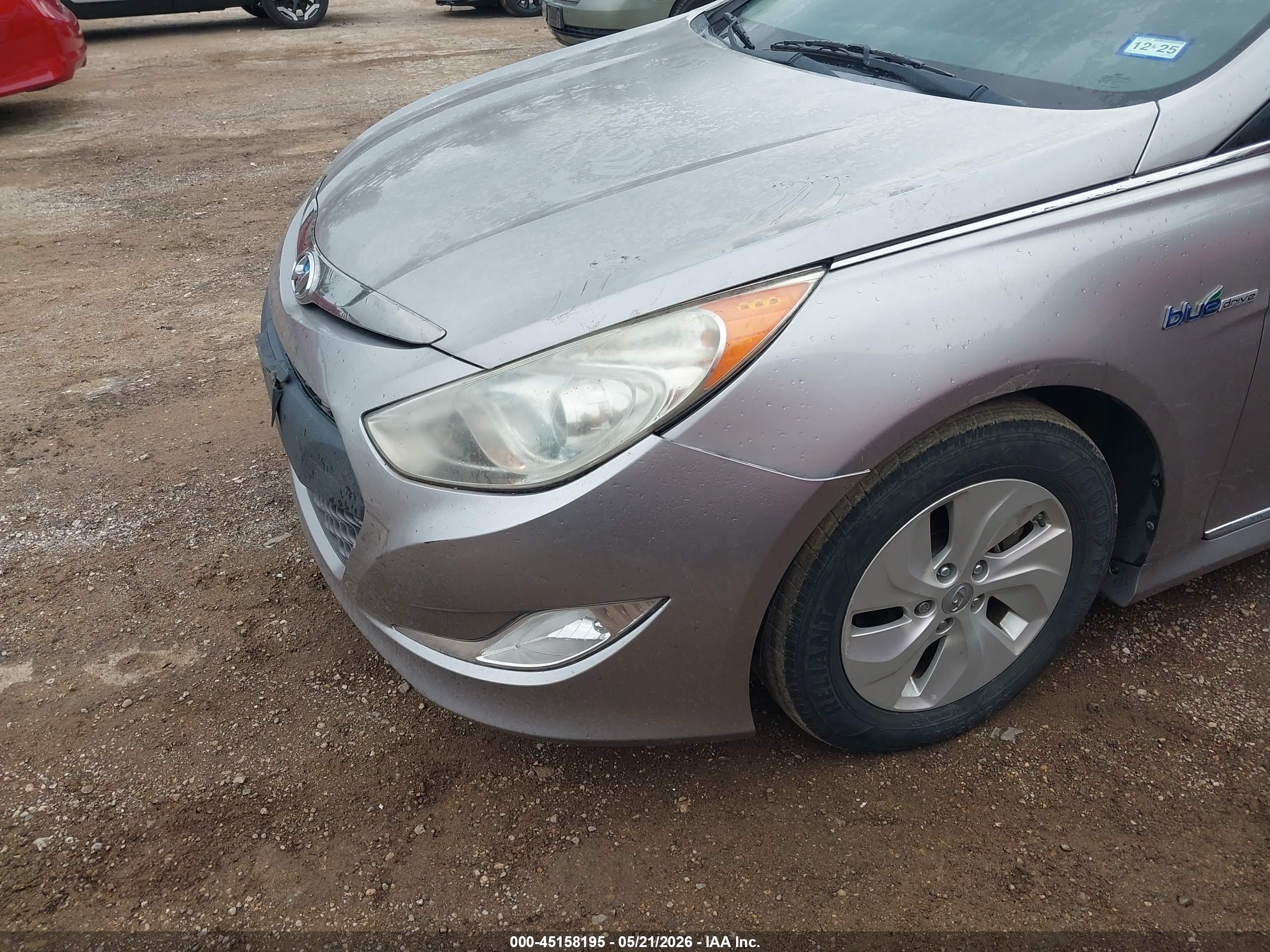 HYUNDAI SONATA image 6