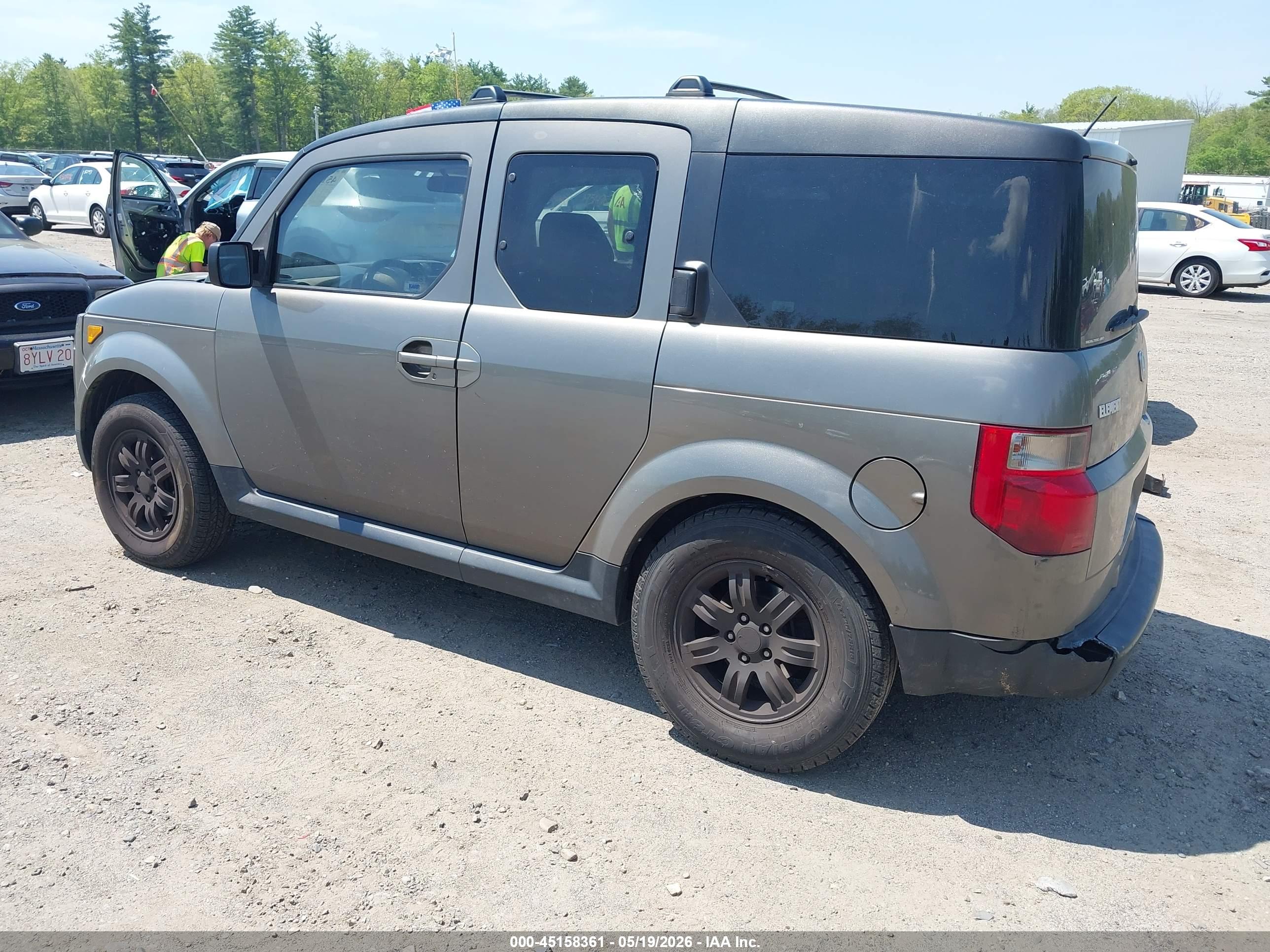 HONDA ELEMENT image 3