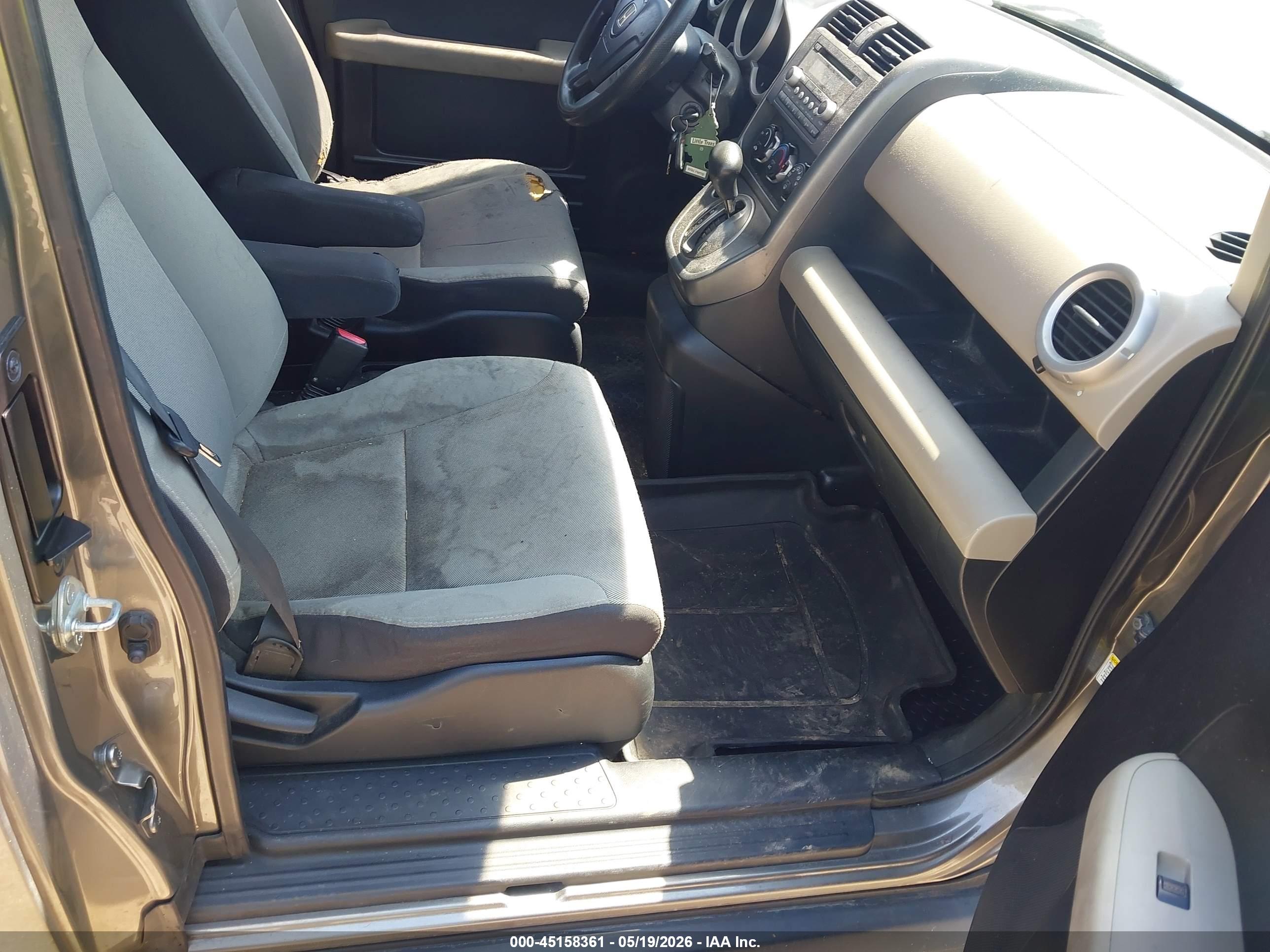 HONDA ELEMENT image 5