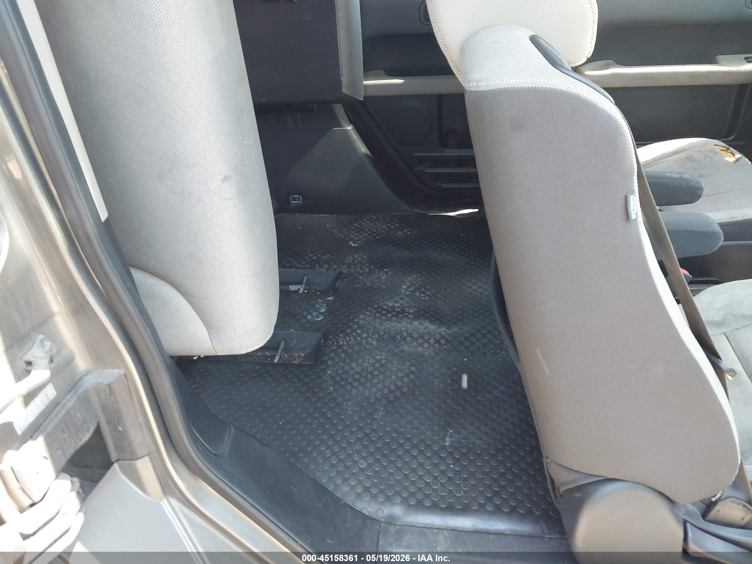 HONDA ELEMENT image 8