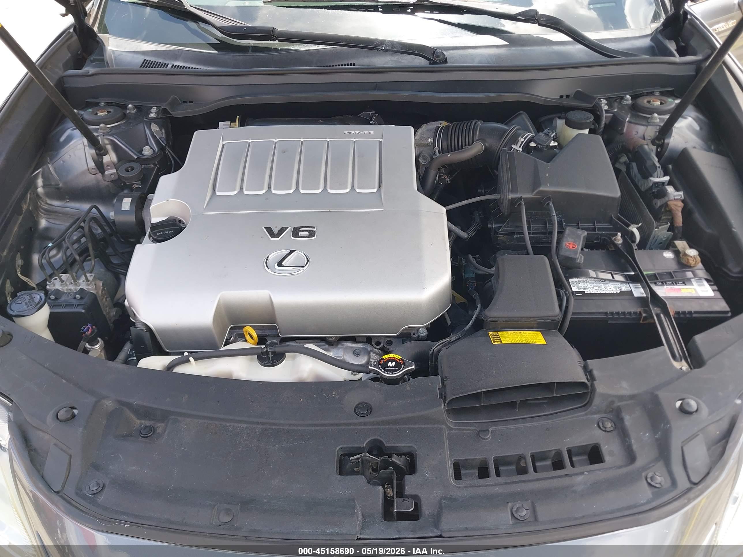 LEXUS ES image 10