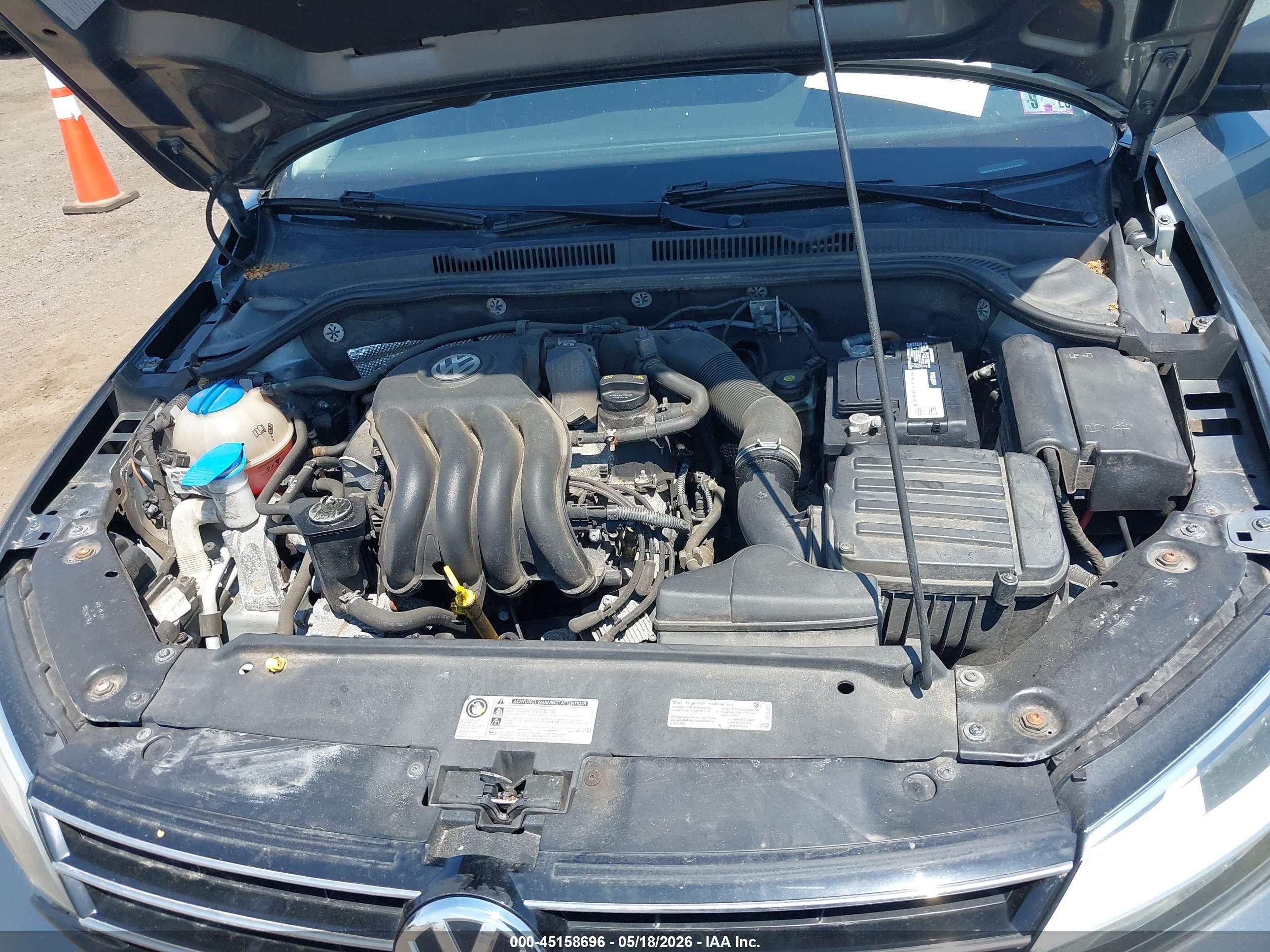 VOLKSWAGEN JETTA image 10