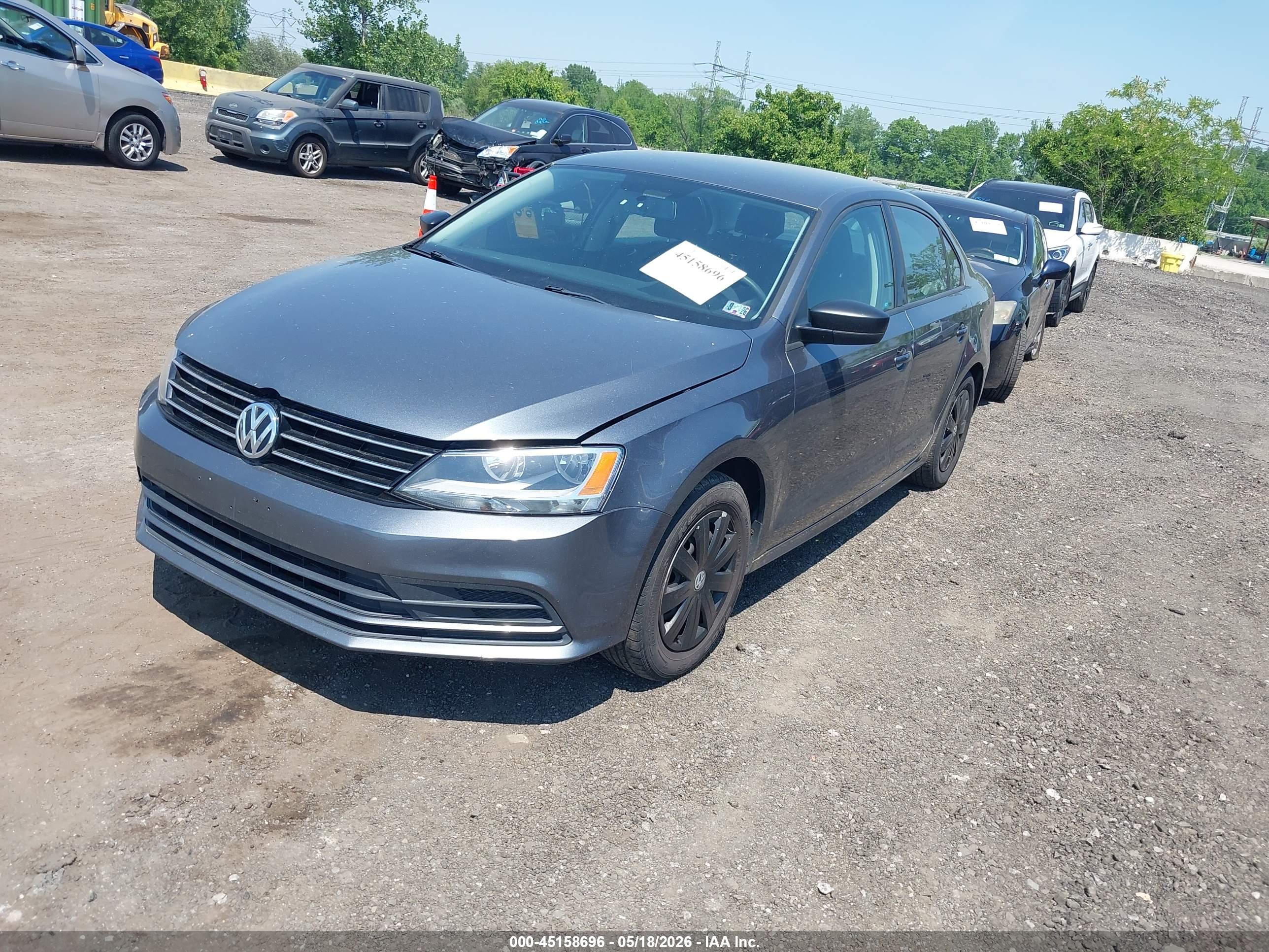 VOLKSWAGEN JETTA image 2
