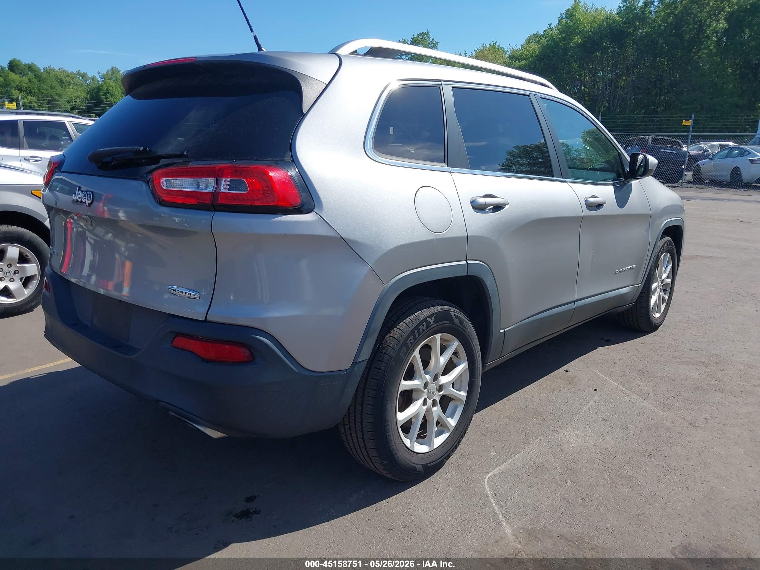 JEEP CHEROKEE image 4