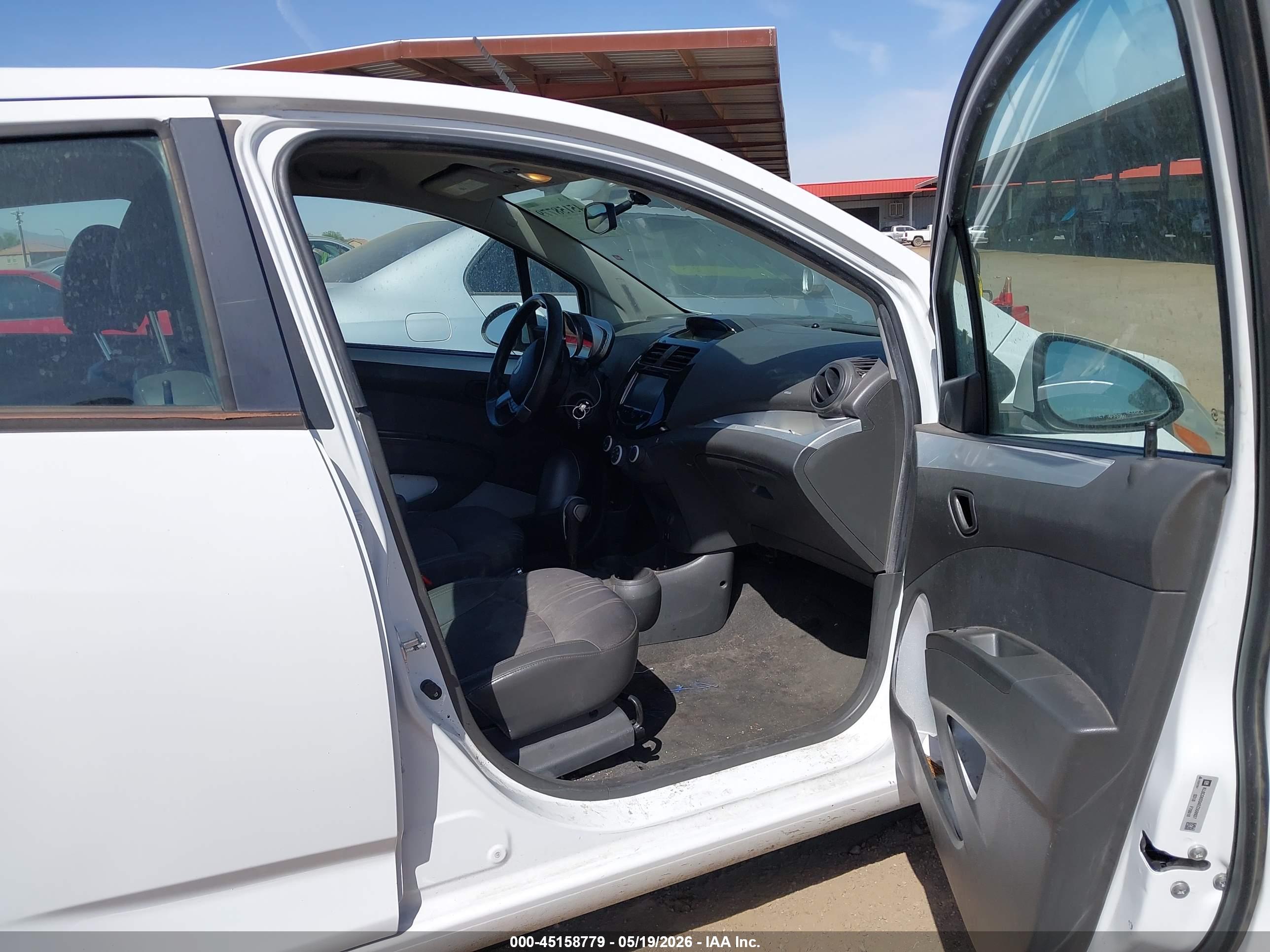 CHEVROLET SPARK image 5