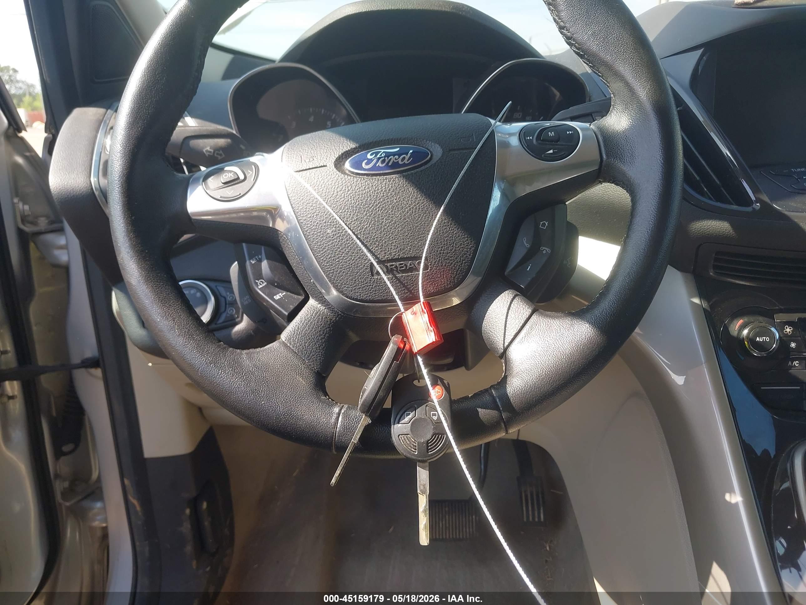 FORD ESCAPE image 11
