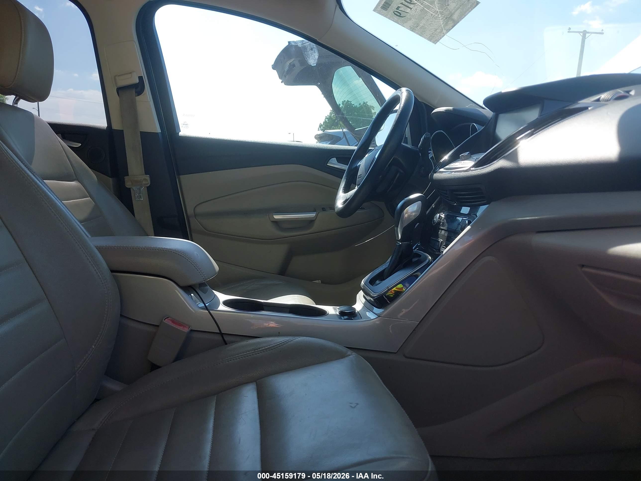FORD ESCAPE image 5