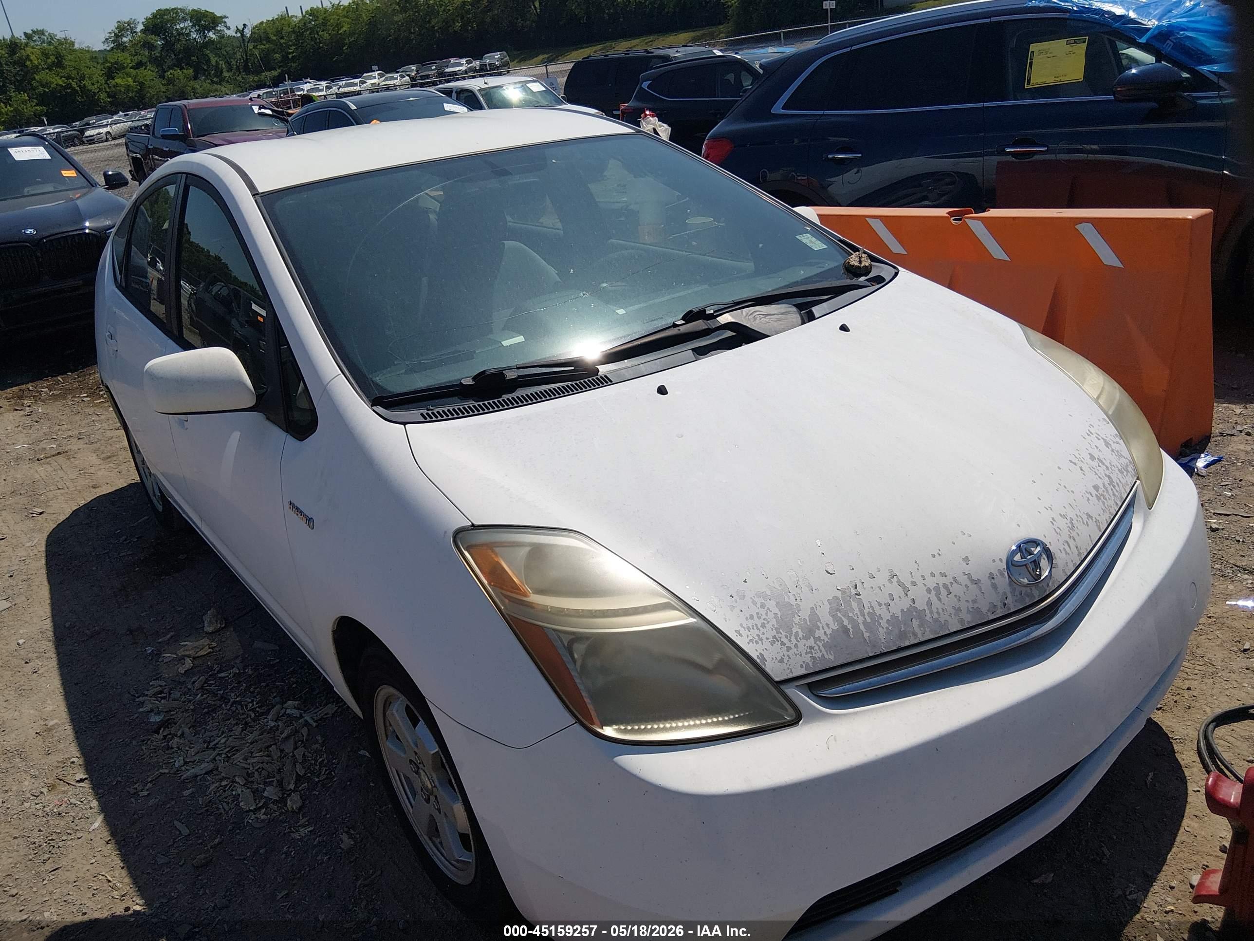 TOYOTA PRIUS image 6