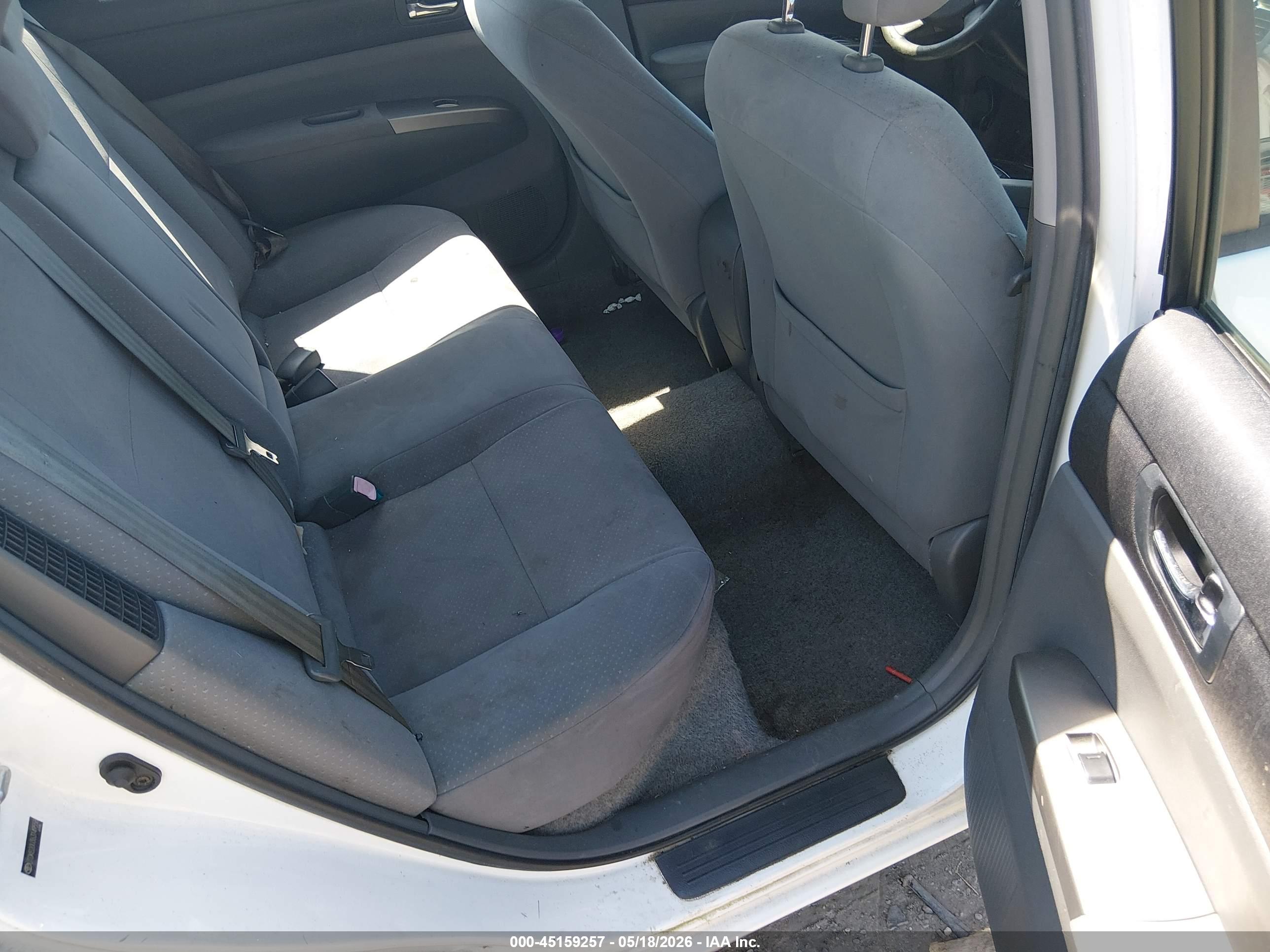 TOYOTA PRIUS image 8