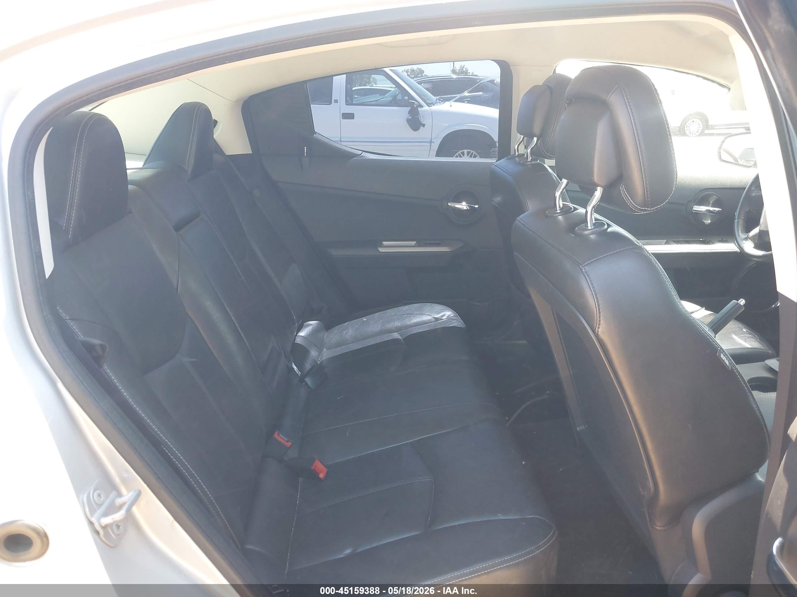 DODGE AVENGER image 8