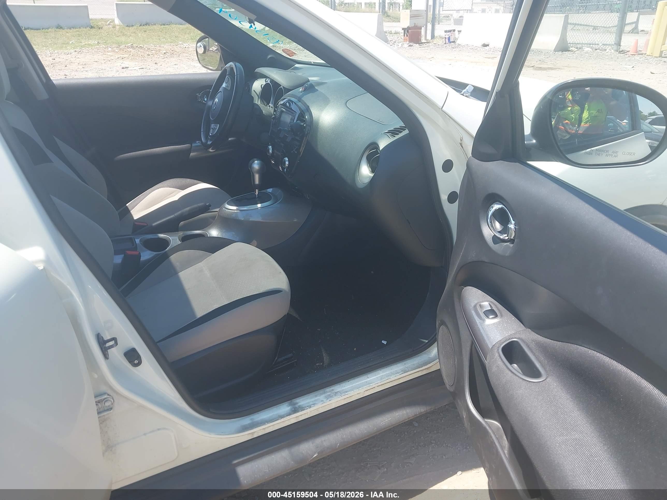 NISSAN JUKE image 5