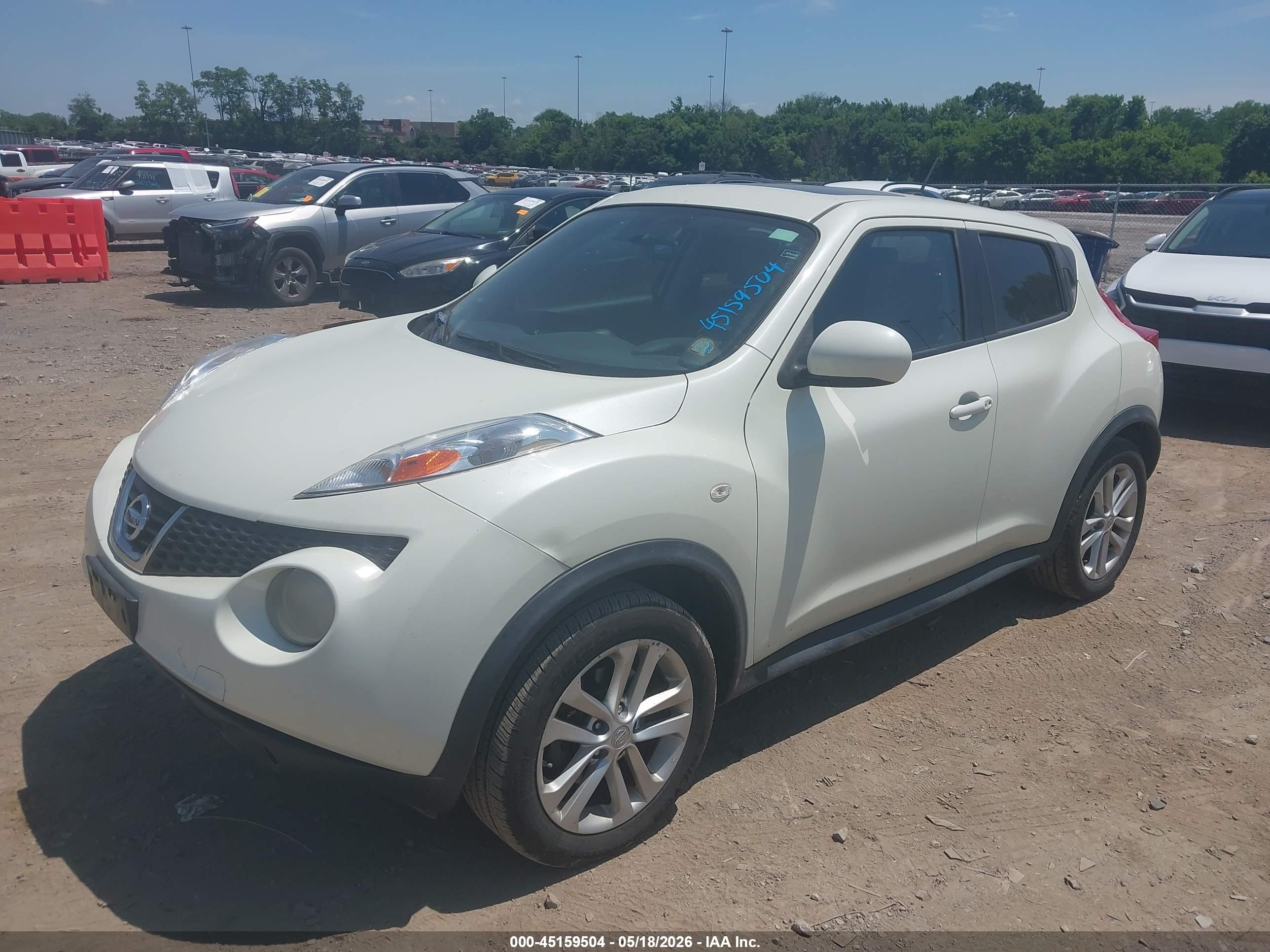 NISSAN JUKE image 6
