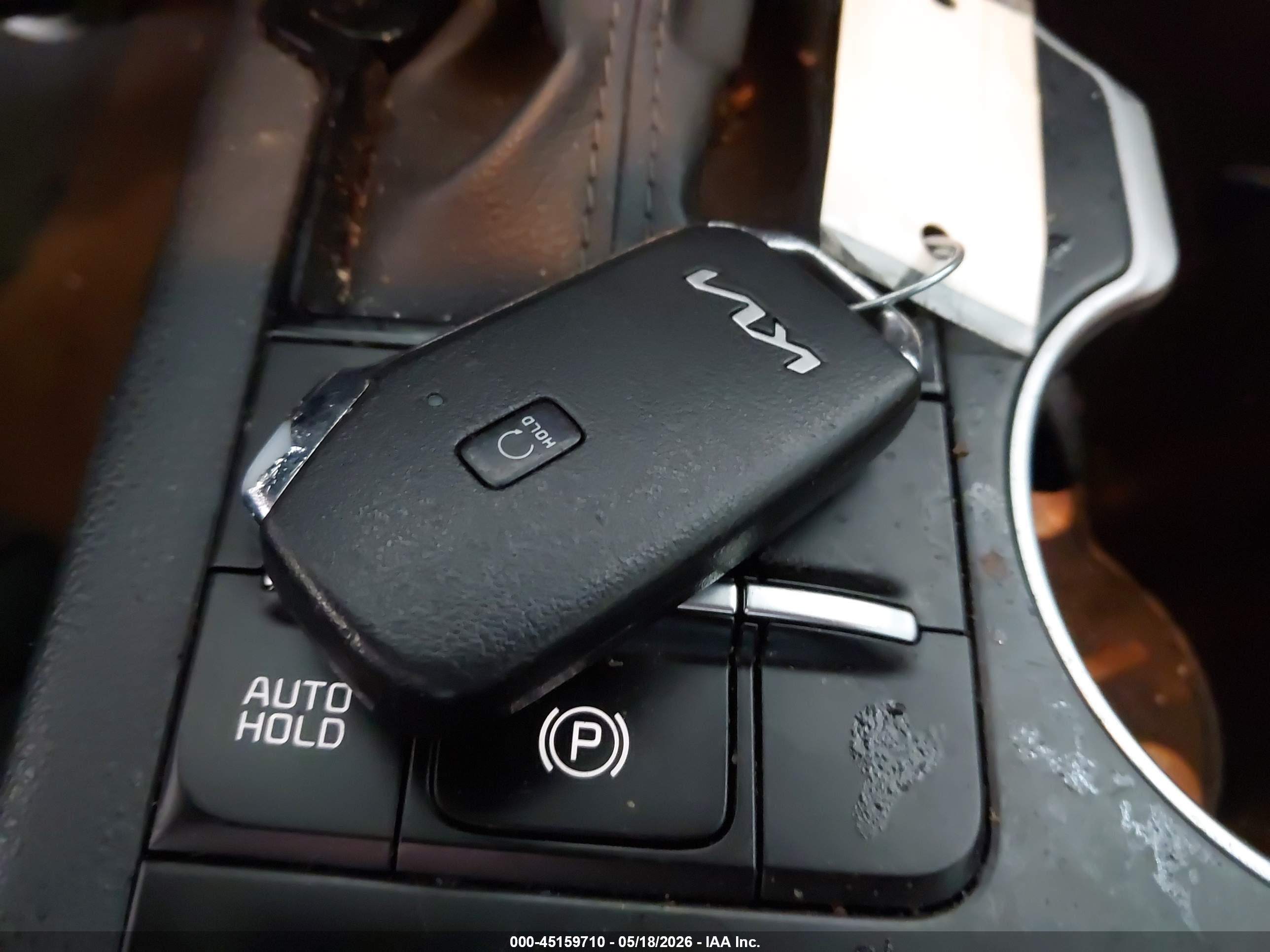 KIA K5 image 11