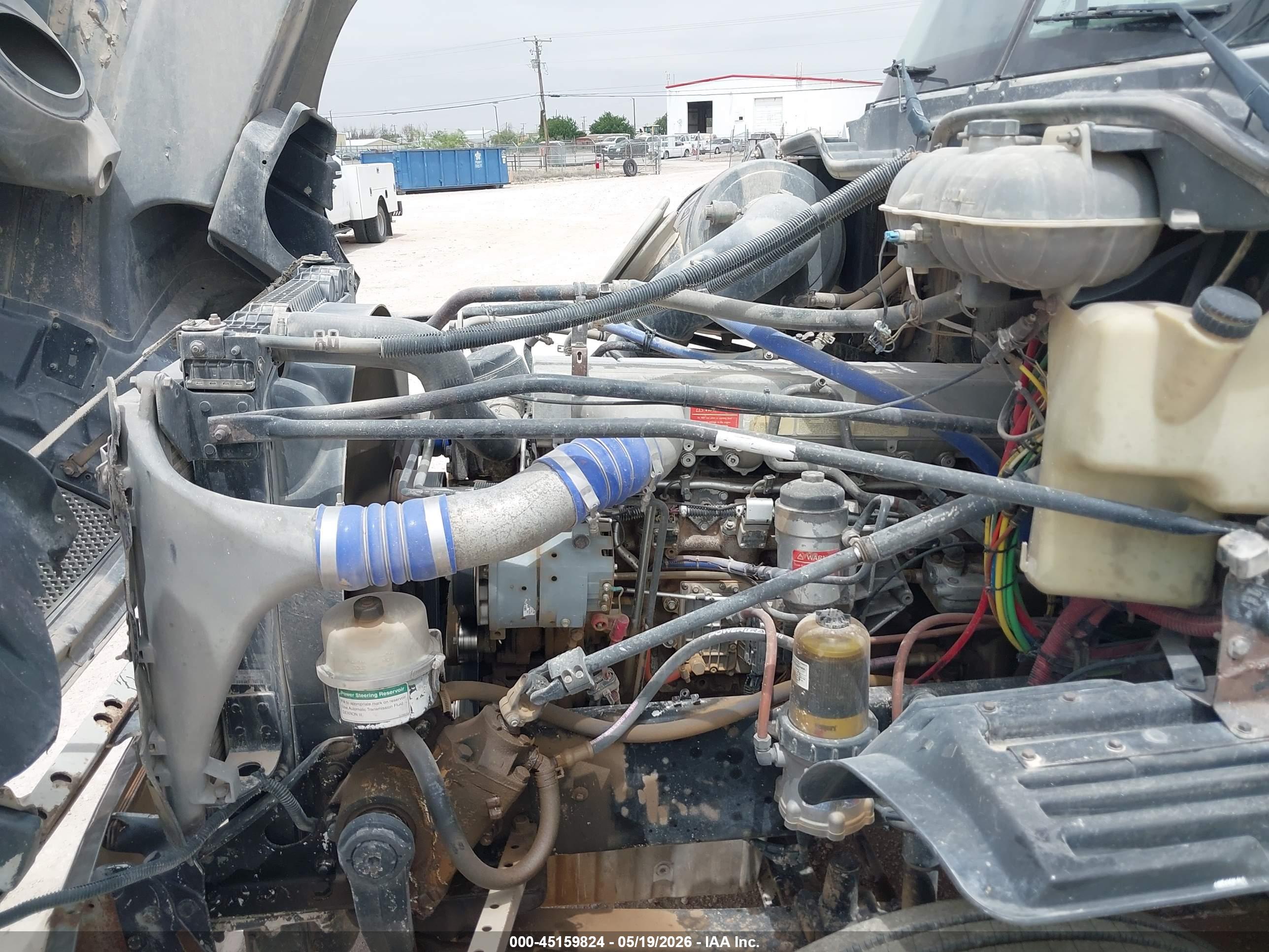 FREIGHTLINER CONVENTIONAL image 10