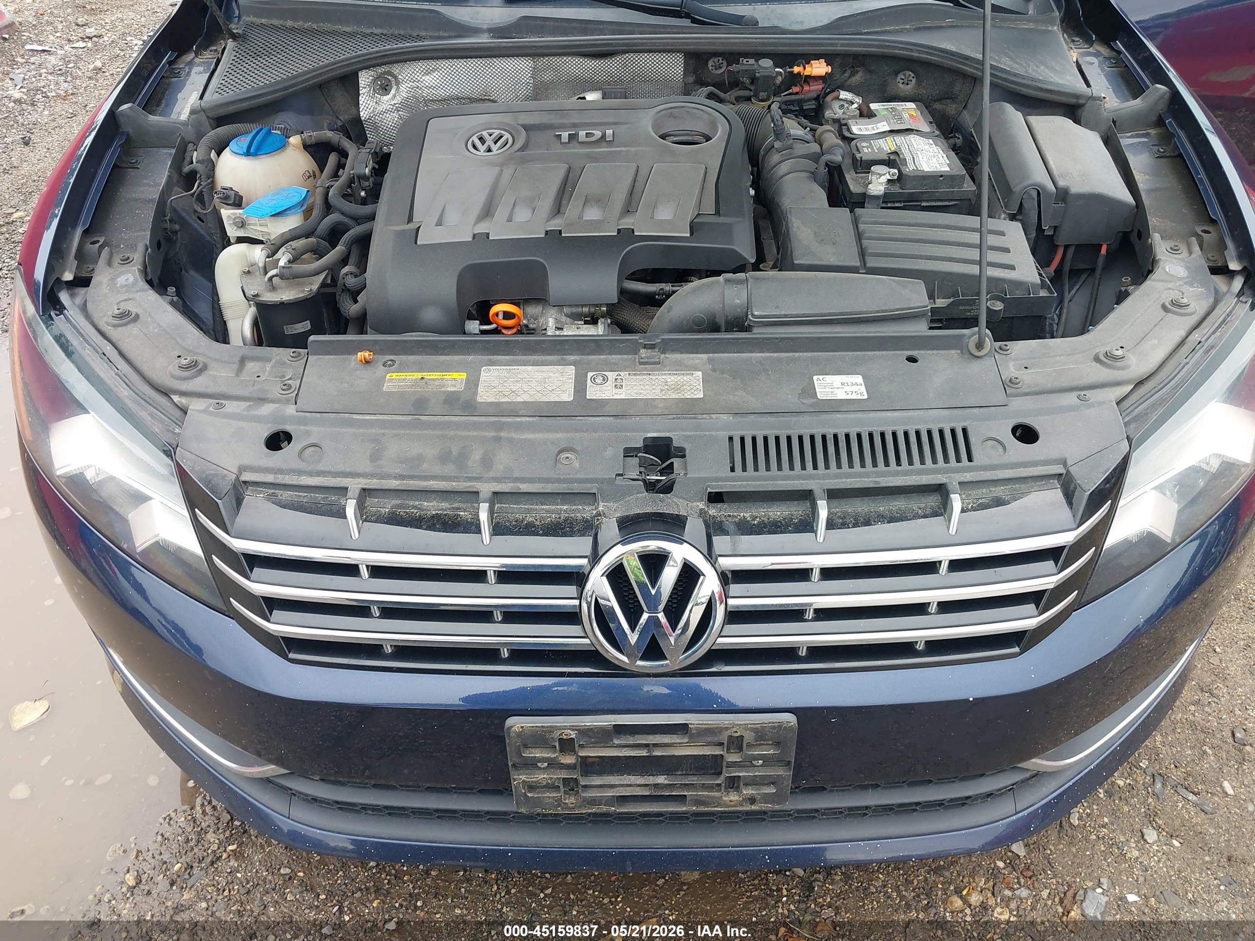 VOLKSWAGEN PASSAT image 10