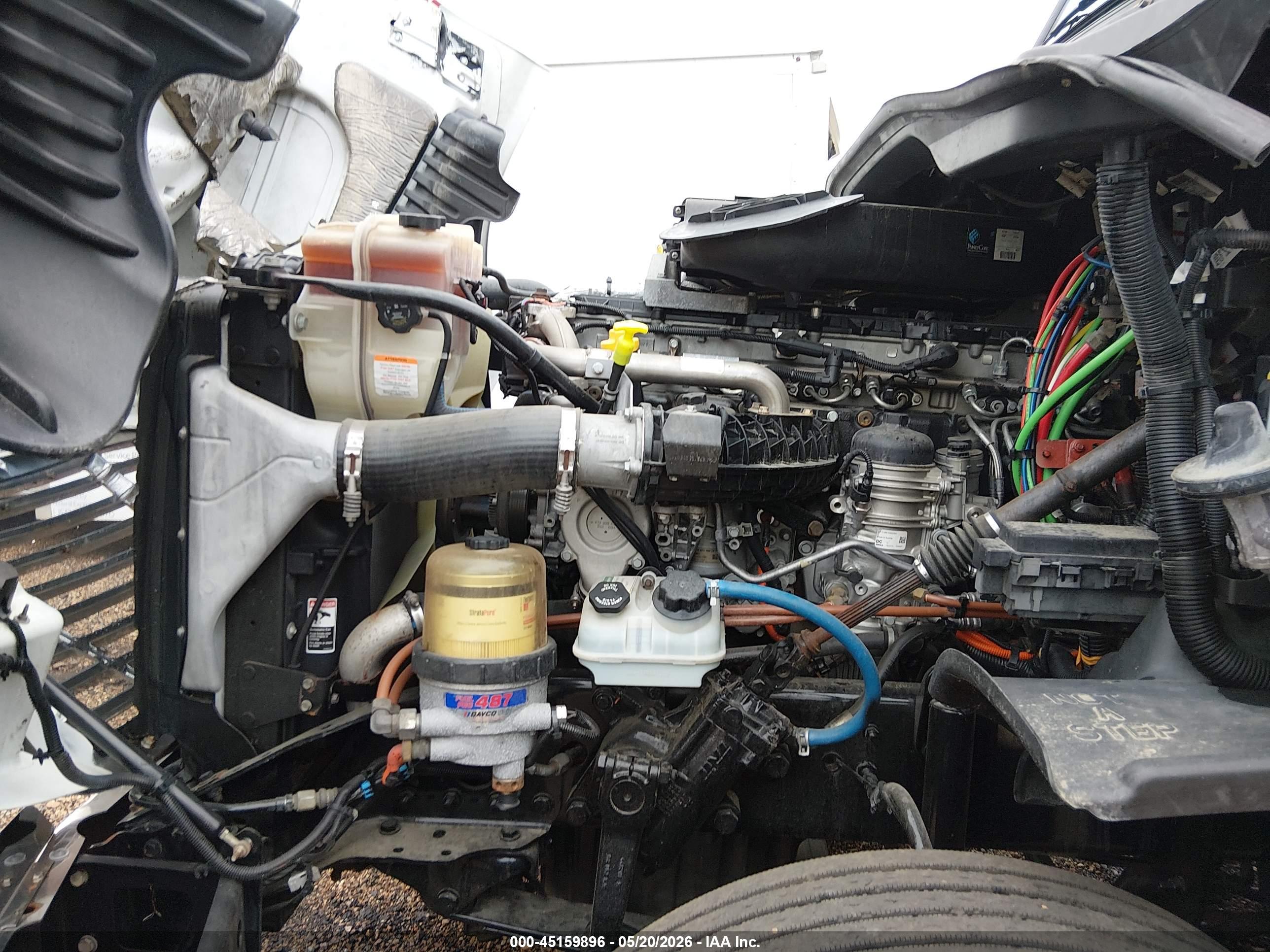 FREIGHTLINER CASCADIA image 10