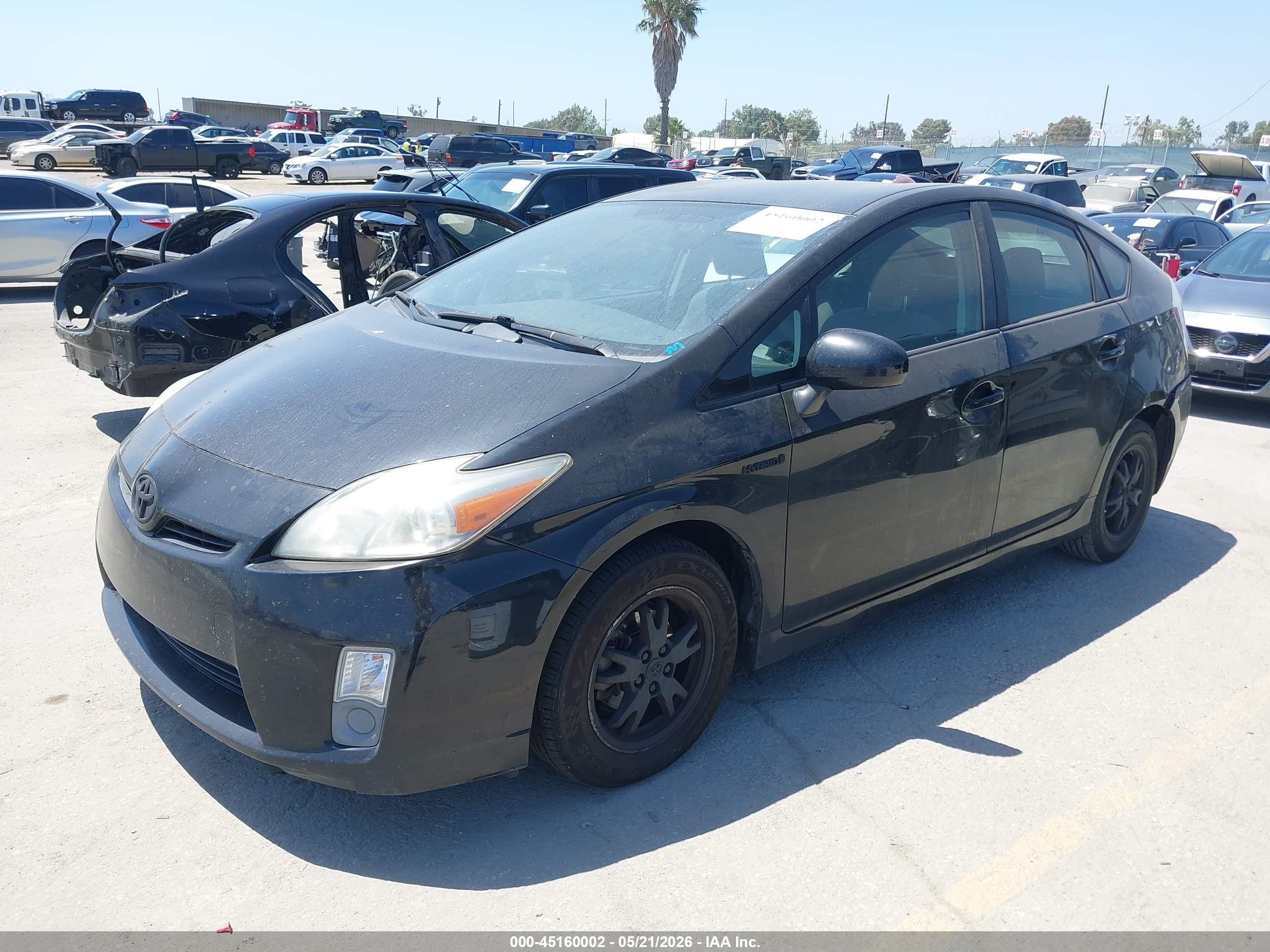 TOYOTA PRIUS image 2