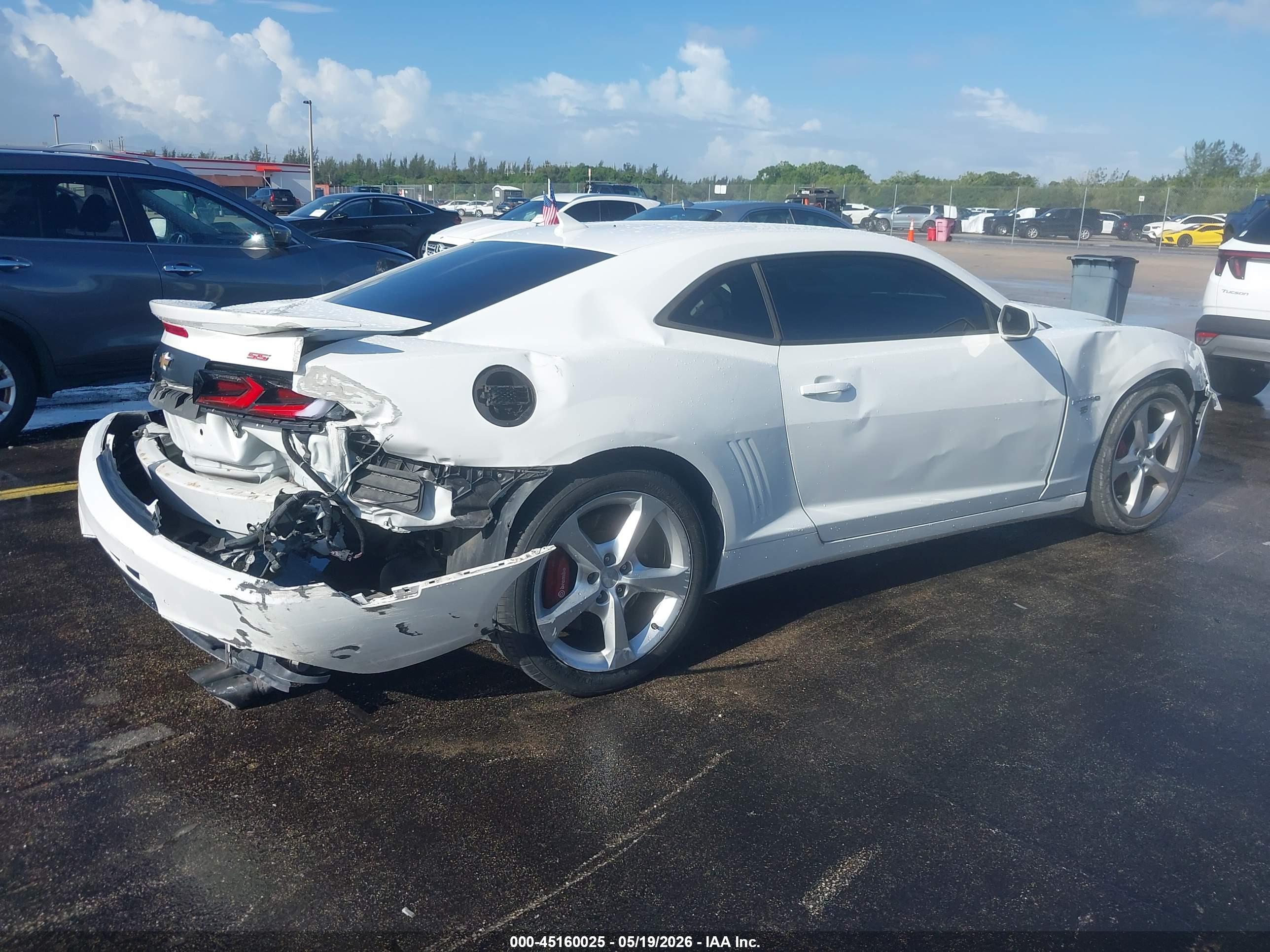CHEVROLET CAMARO image 6